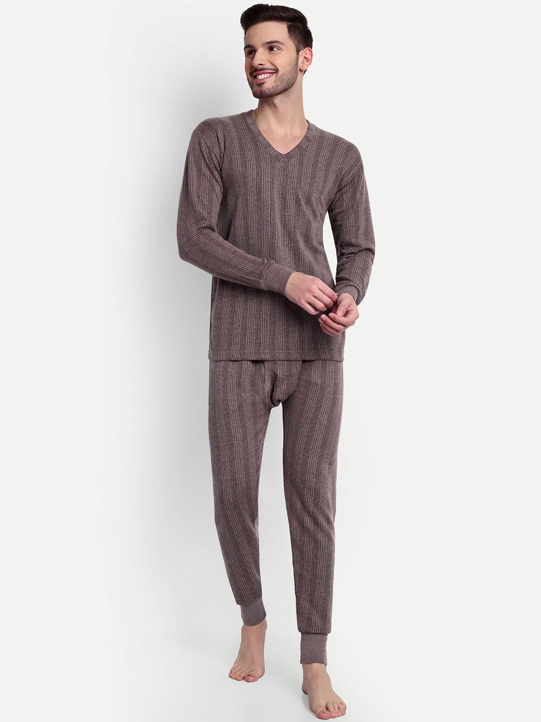 

ZEFFIT Cotton V Neck Thermal Set, Brown