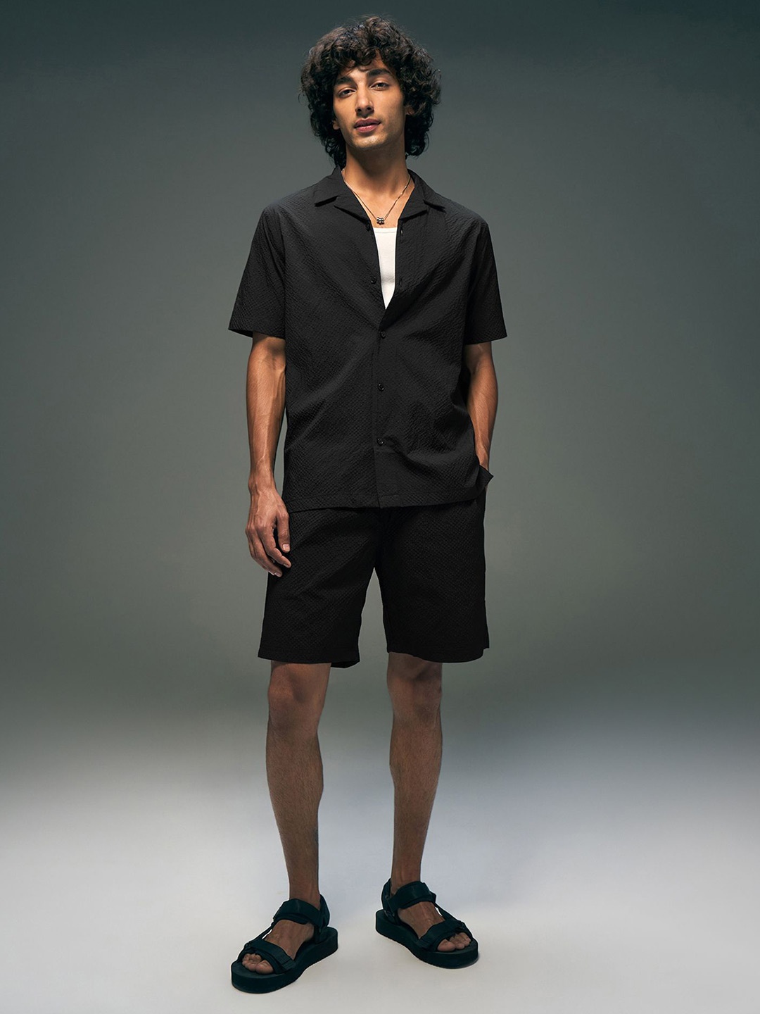 

Flying Machine Textured Cuban Collar Shirt With Shorts Co-Ords, Black