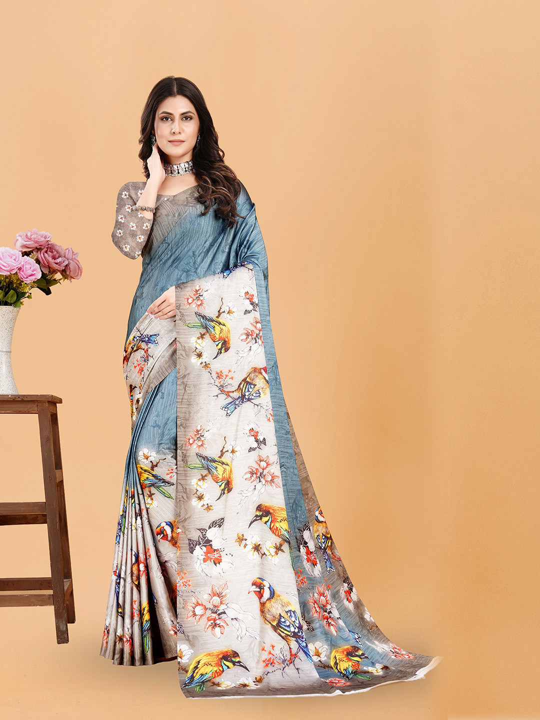 

Anouk Women Floral Print Designer Saree with Blouse Piece, Metallic