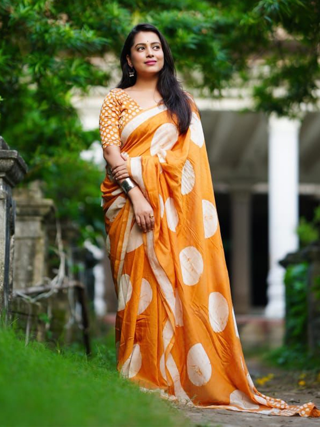

STAVA CREATION Polka Dot Pure Cotton Chanderi Saree, Yellow