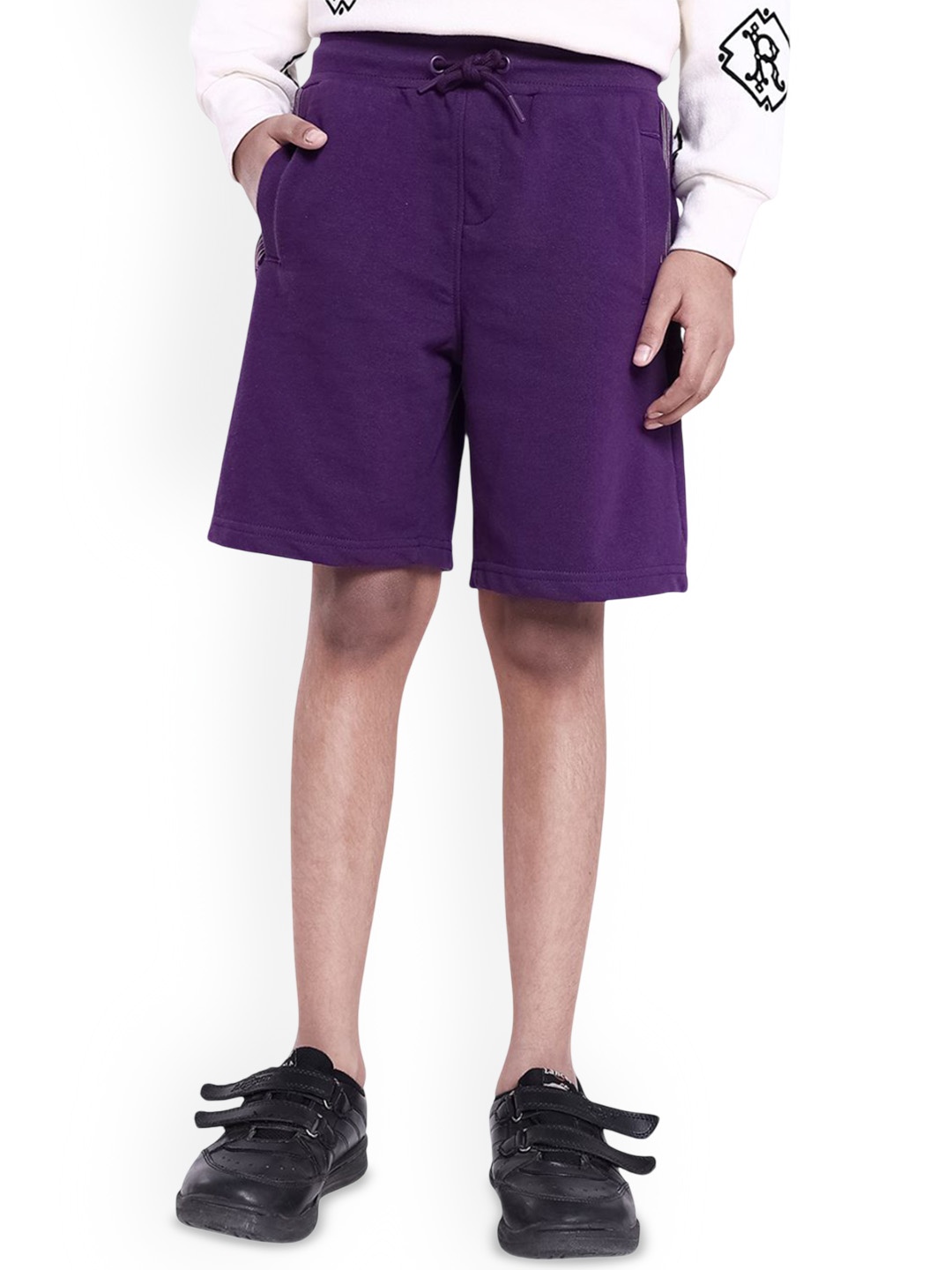 

Rare Ones Boys Applique Short, Purple