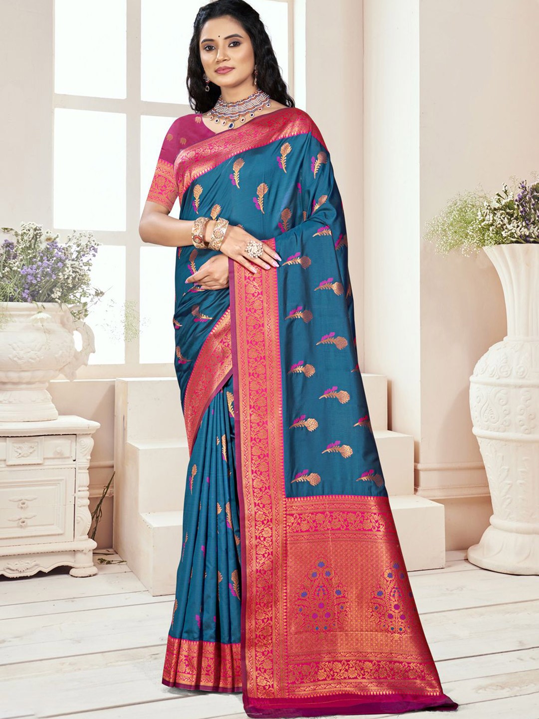 

SANGAM PRINTS Woven Design Zari Silk Blend Tussar Saree, Blue