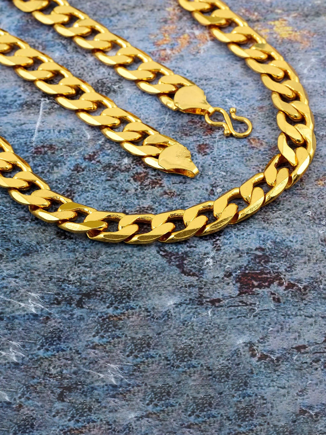 

MEMOIR Brass Gold-Plated Necklace