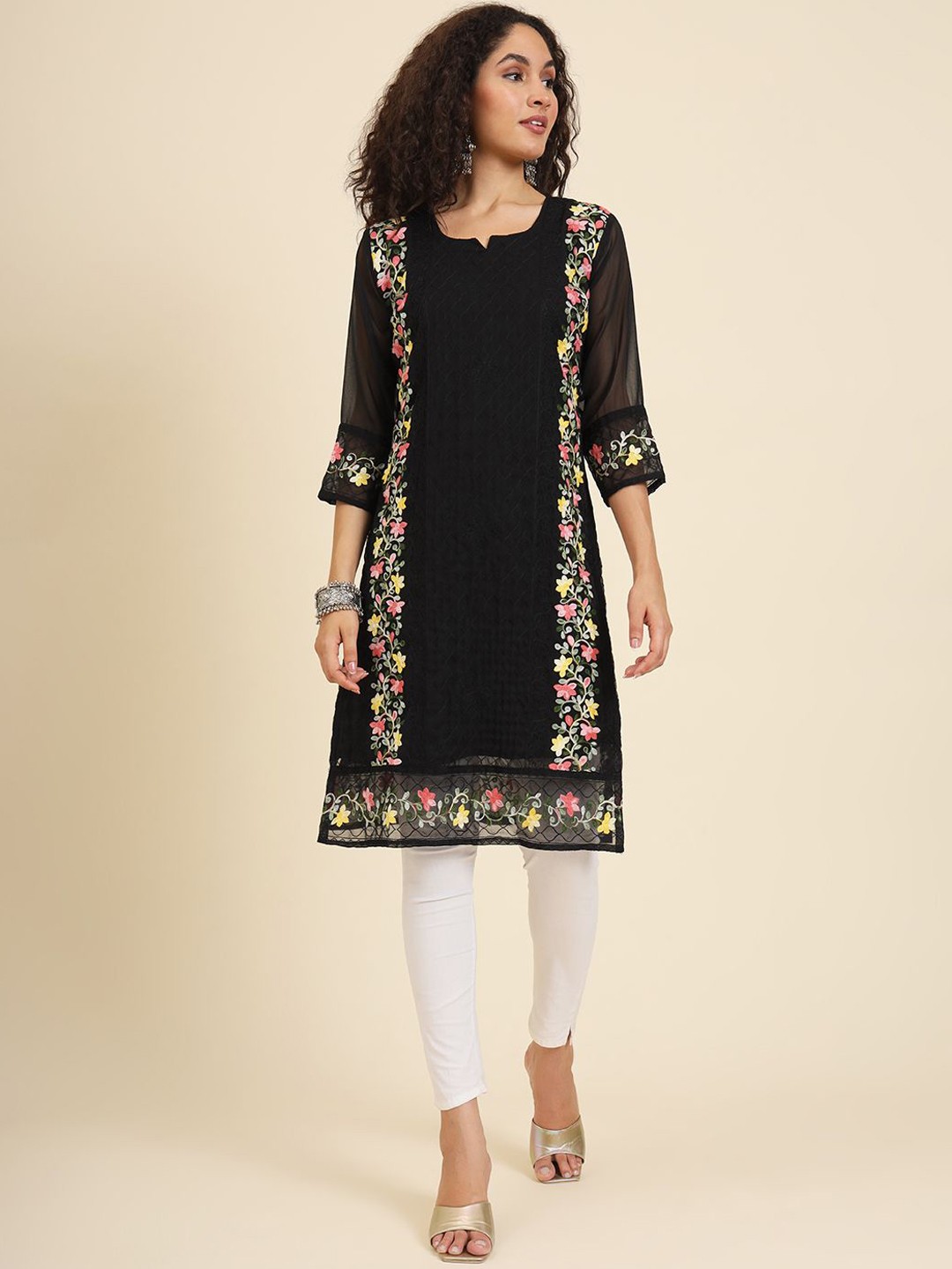 

HERE&NOW Women Floral Embroidered Thread Work Georgette Kurta, Black