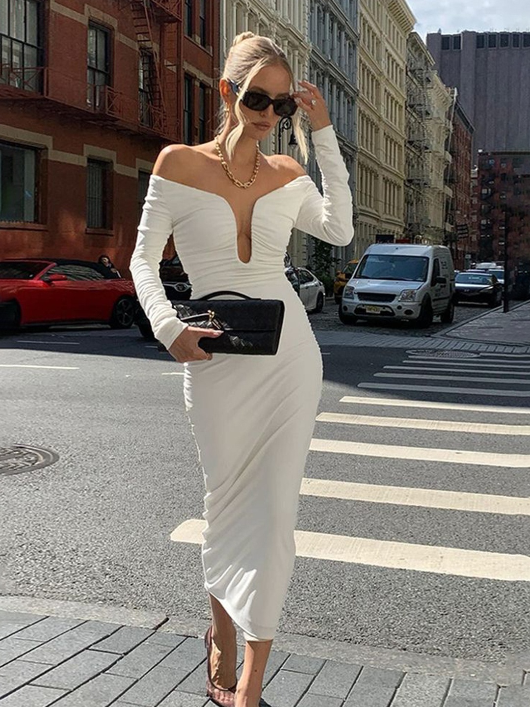 

LULU & SKY Women Off-Shoulder Maxi Dress, White