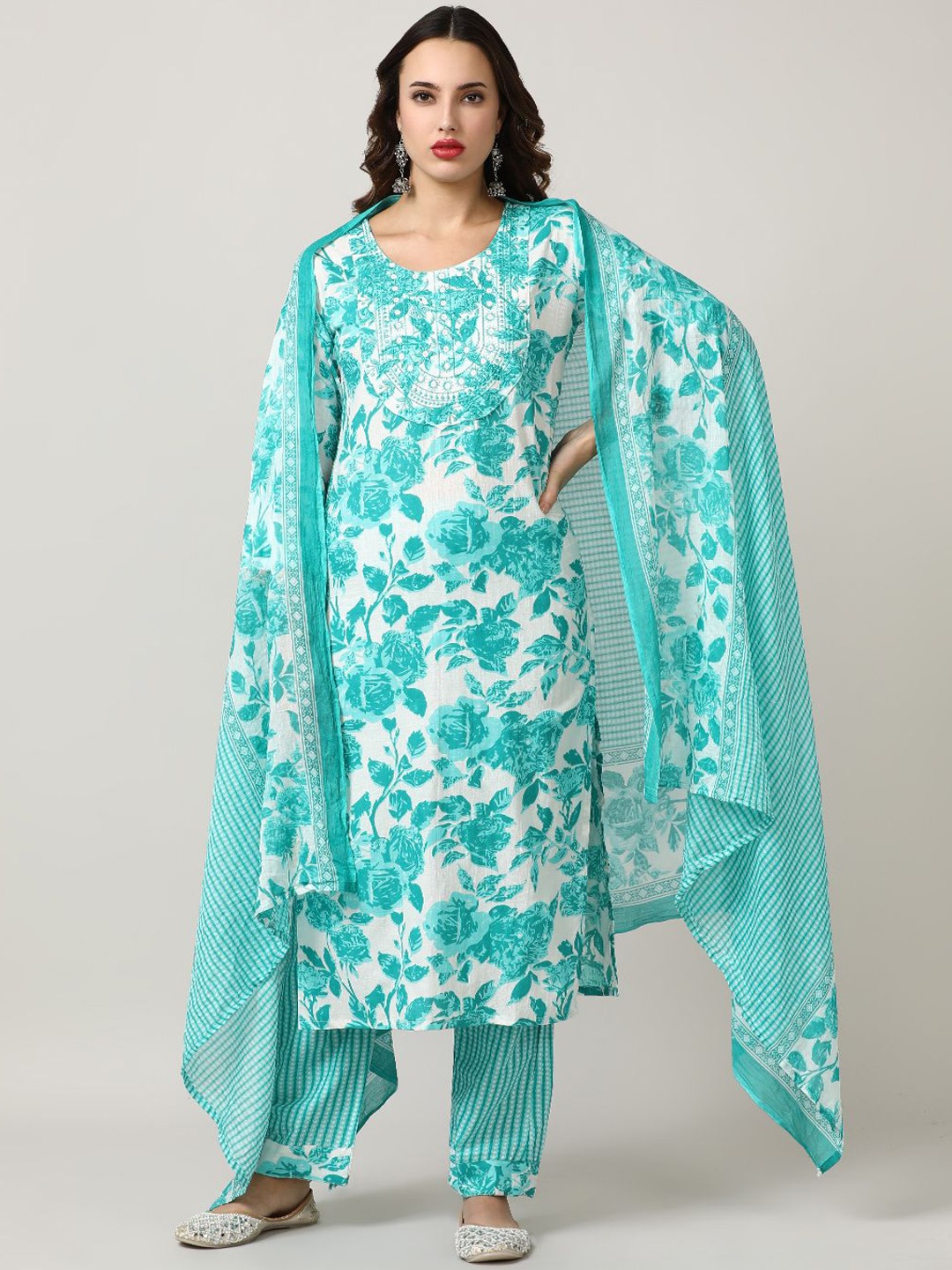 

Jaipur Kurti Women Floral Printed Regular Mirror Work Pure Cotton Kurta with Trousers & With Dupatta, Turquoise blue