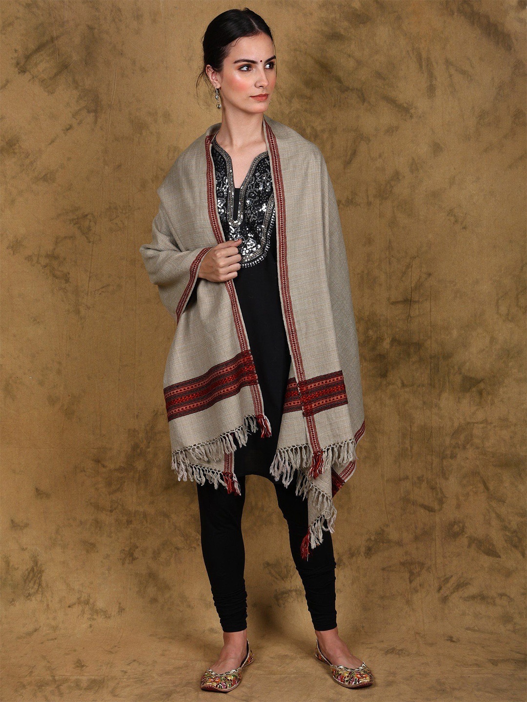 

Exotic India Light Gray Wool Stole with Multicolor Kinnauri Border, Grey