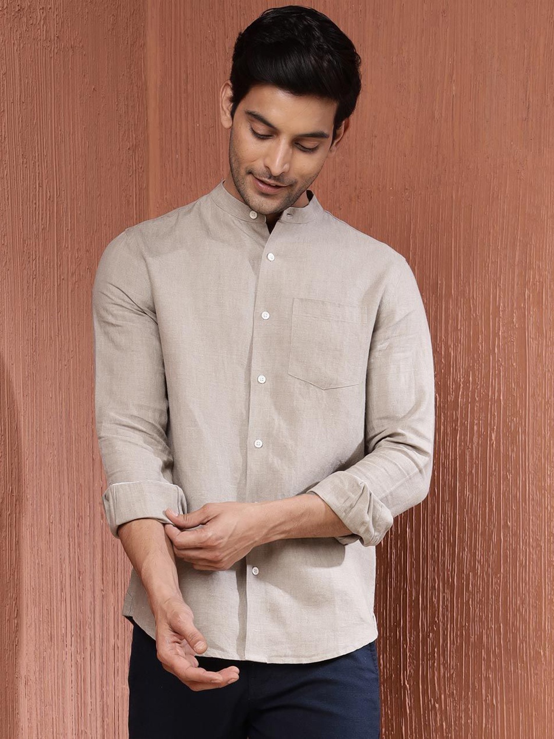 

Fabindia Men Slim Fit Opaque Casual Shirt, Beige