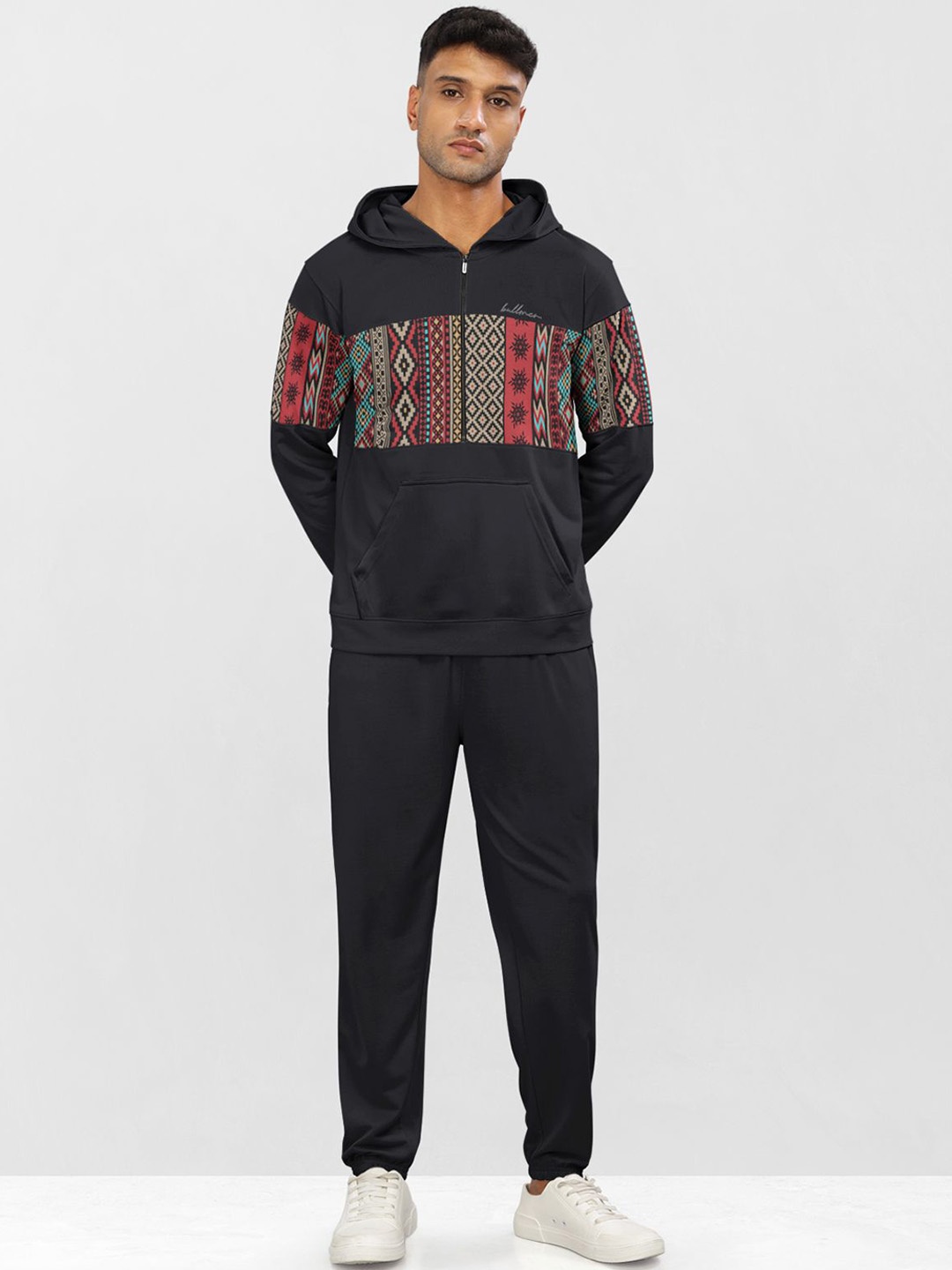 

BULLMER Printed Hooded Long Sleeves Sweatshirt & Jogger, Black