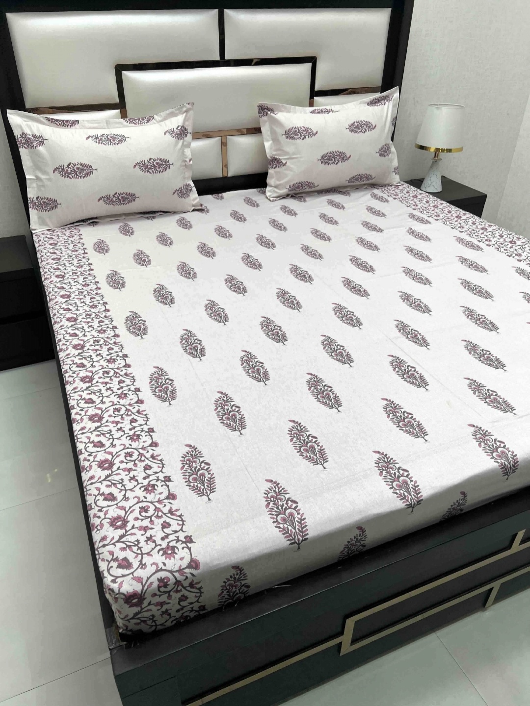 

Pure Decor Royal Passion Pink Ethnic Motifs Cotton 240 TC Queen Bedsheet Set 69 cm x 46 cm