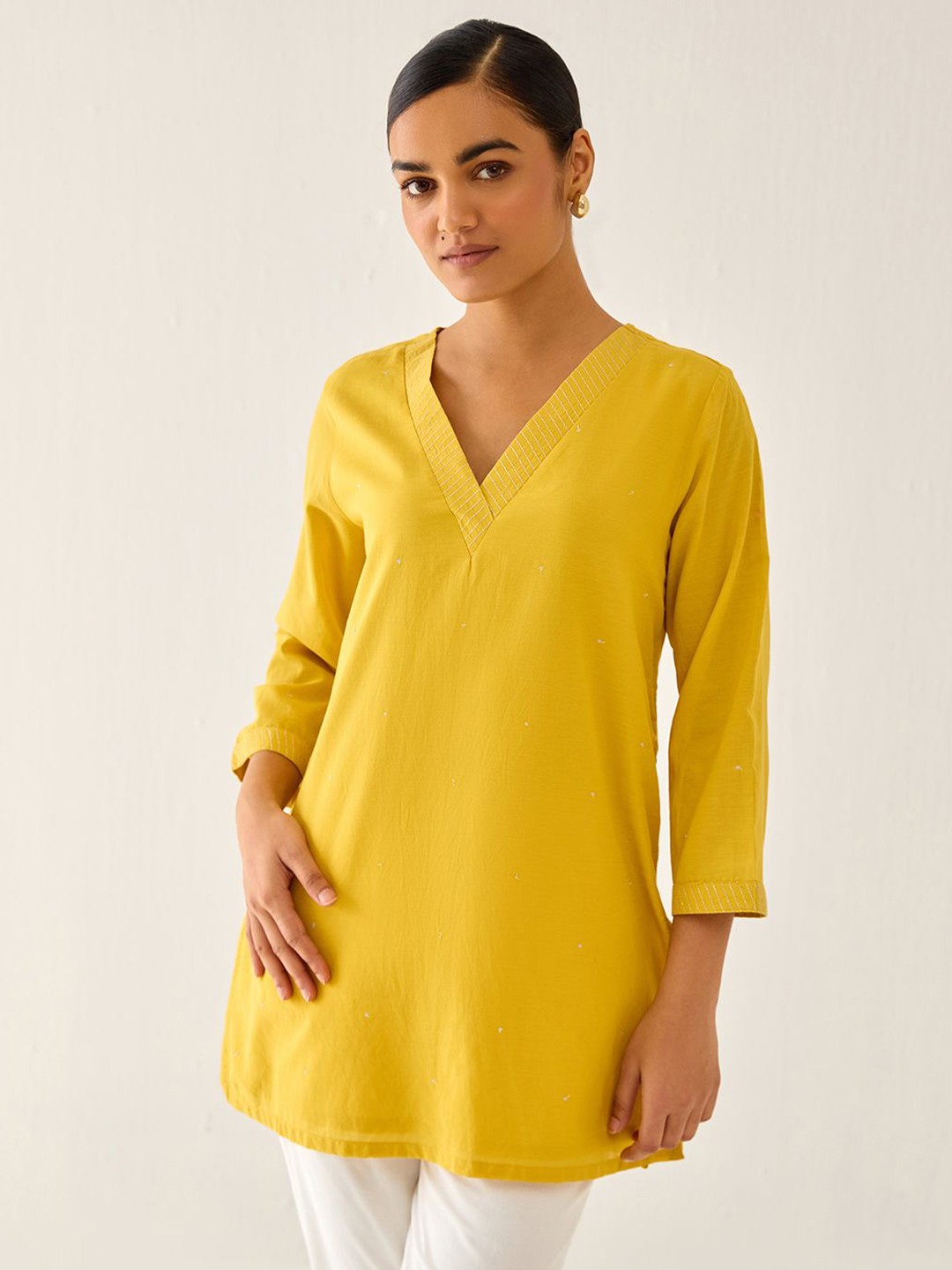 

Ancestry V-Neck Kurti, Yellow
