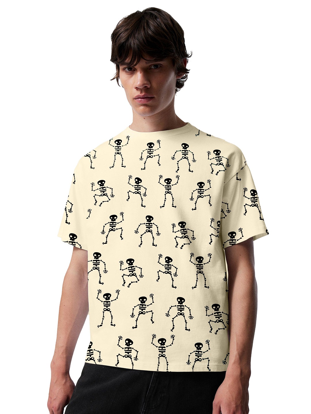 

SONIBROS Men Printed V-Neck Pockets T-shirt, Black