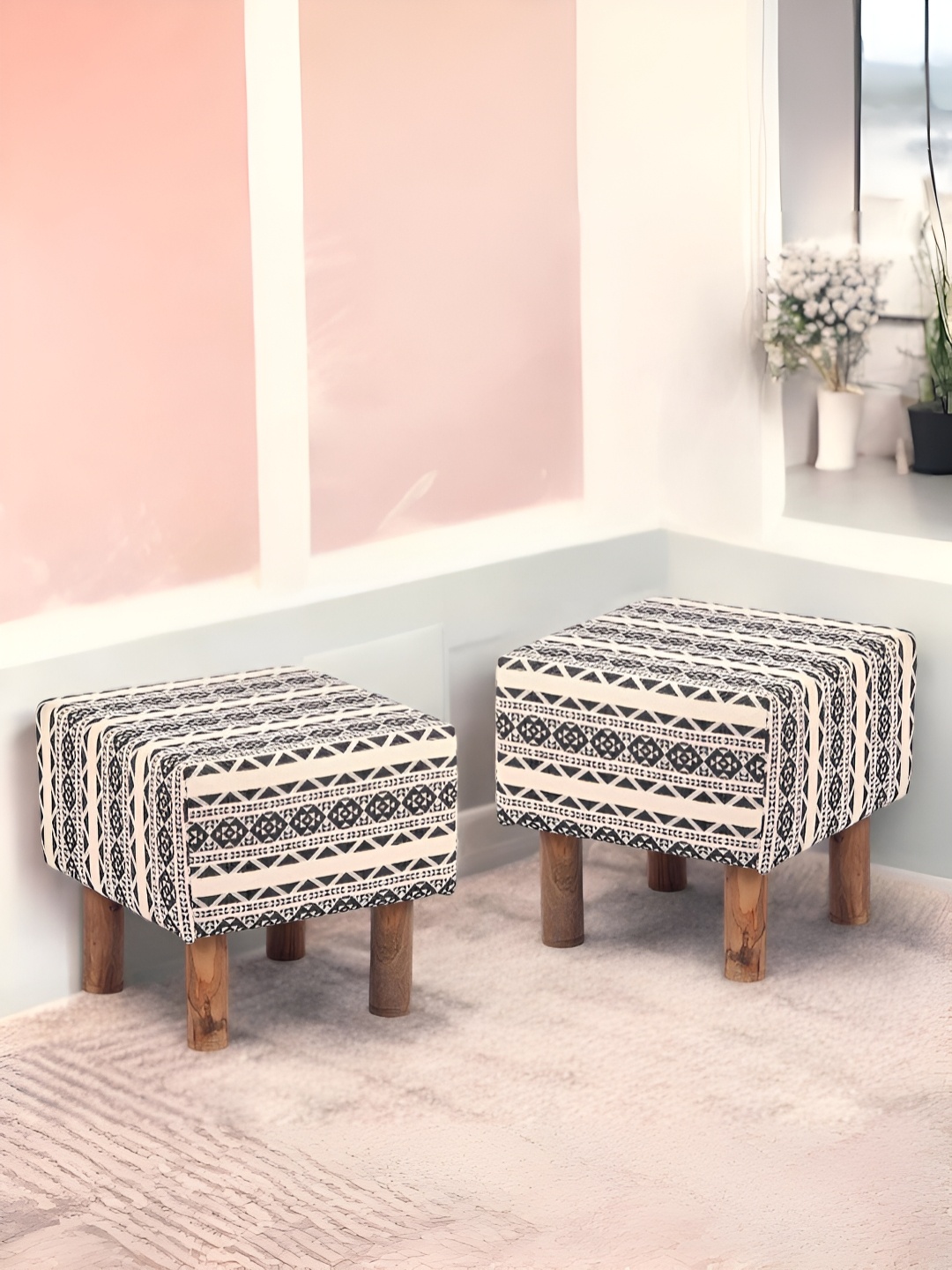 

Ikiriya 2-Pcs White & Black Woven Design Square Ottoman