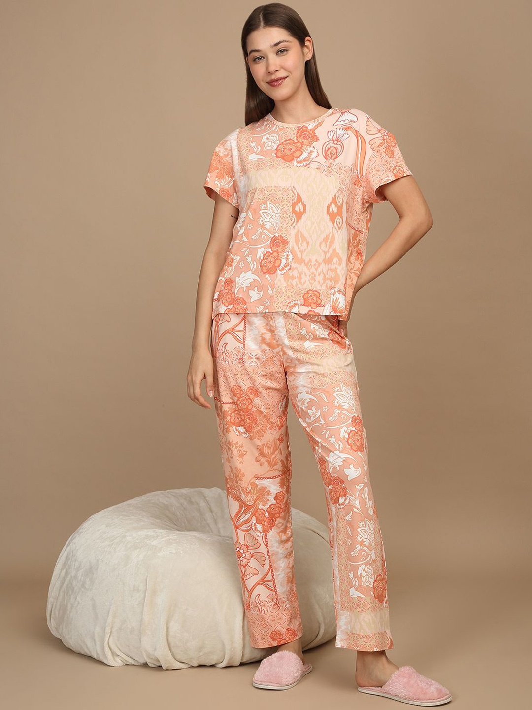 

Sweet Dreams Women Printed Night suit, Peach