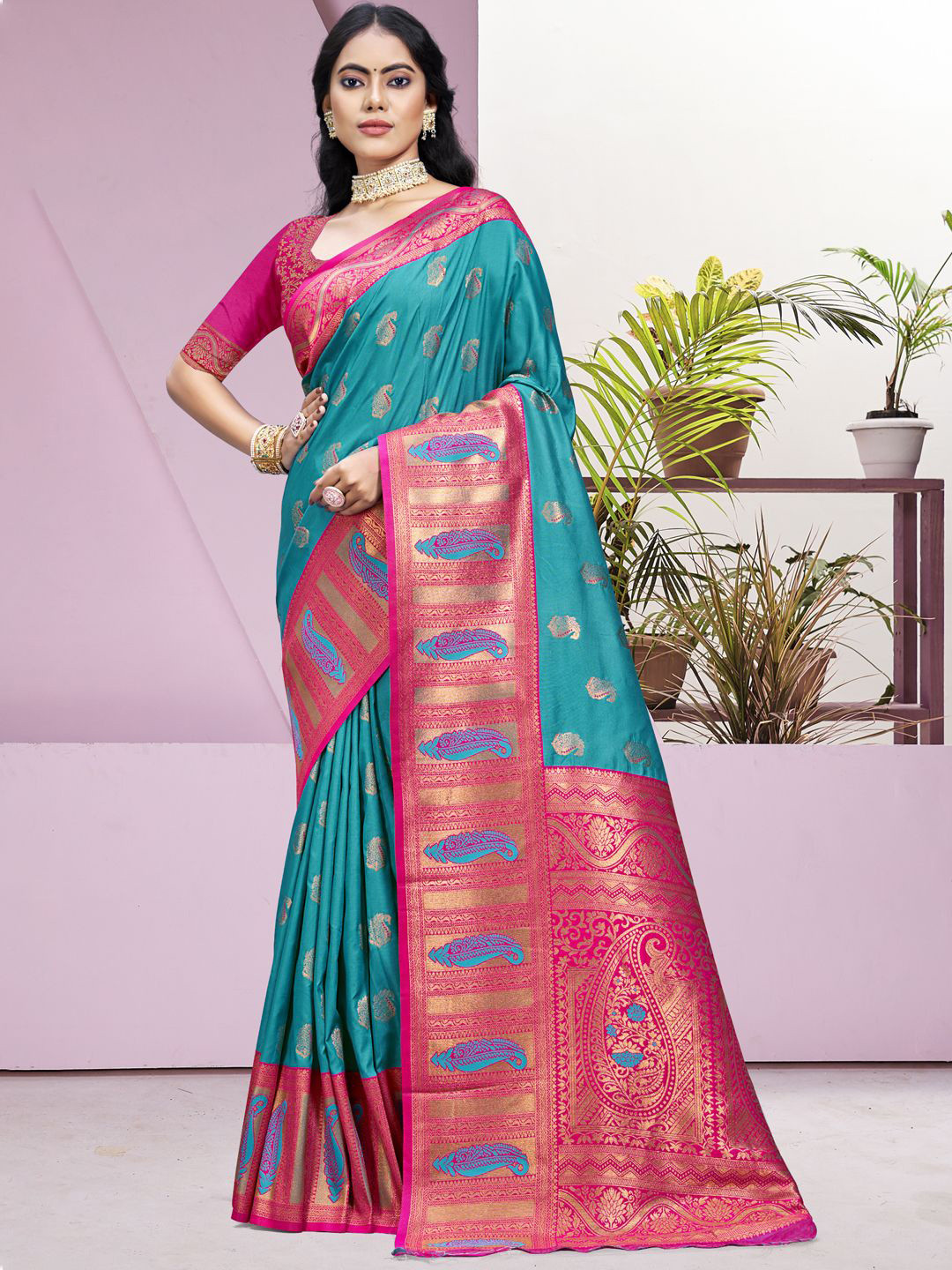 

SANGAM PRINTS Woven Design Zari Silk Blend Tussar Saree, Blue