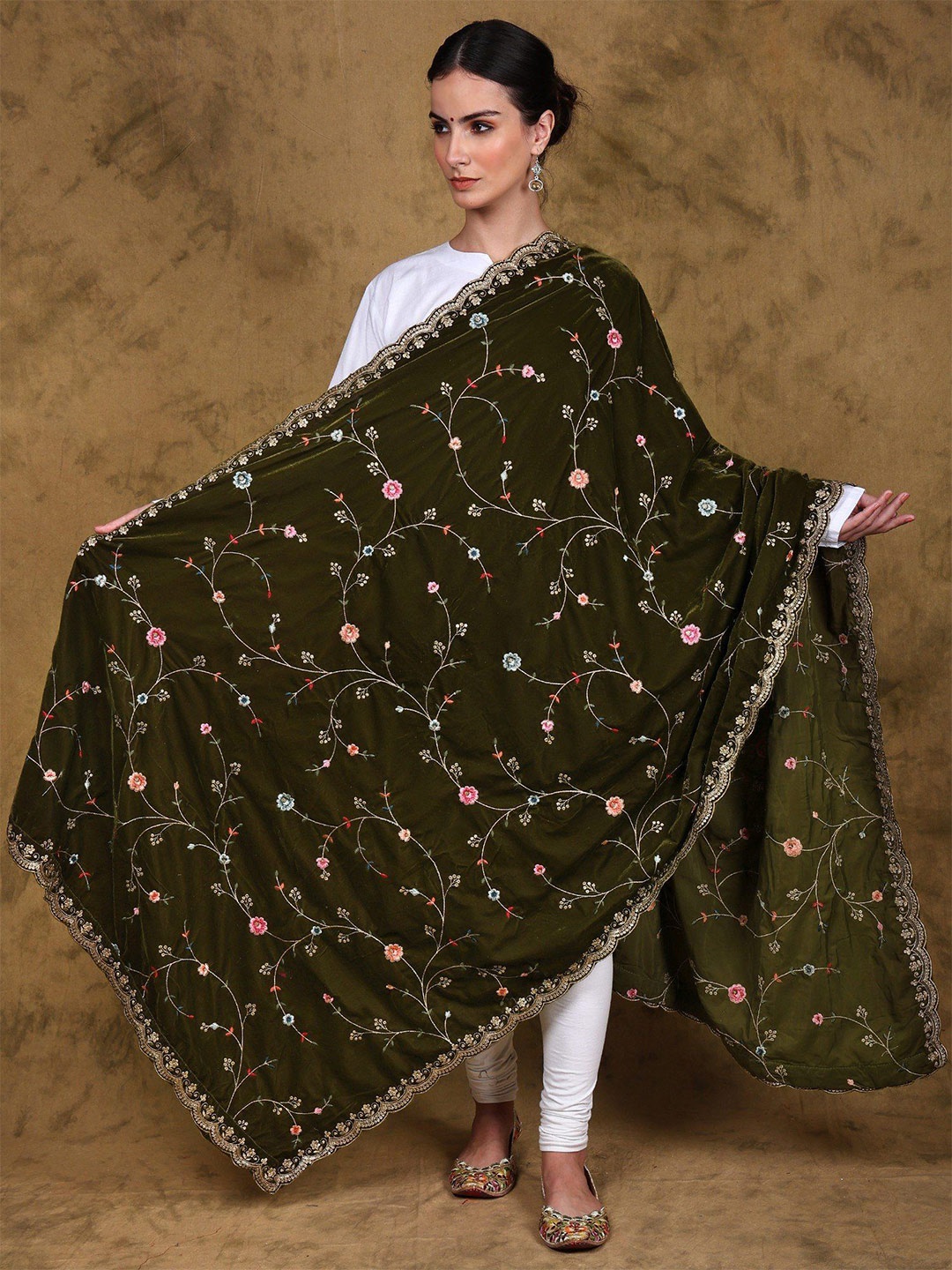 

Exotic India Embroidered Velvet Dupatta with Sequinned, Green