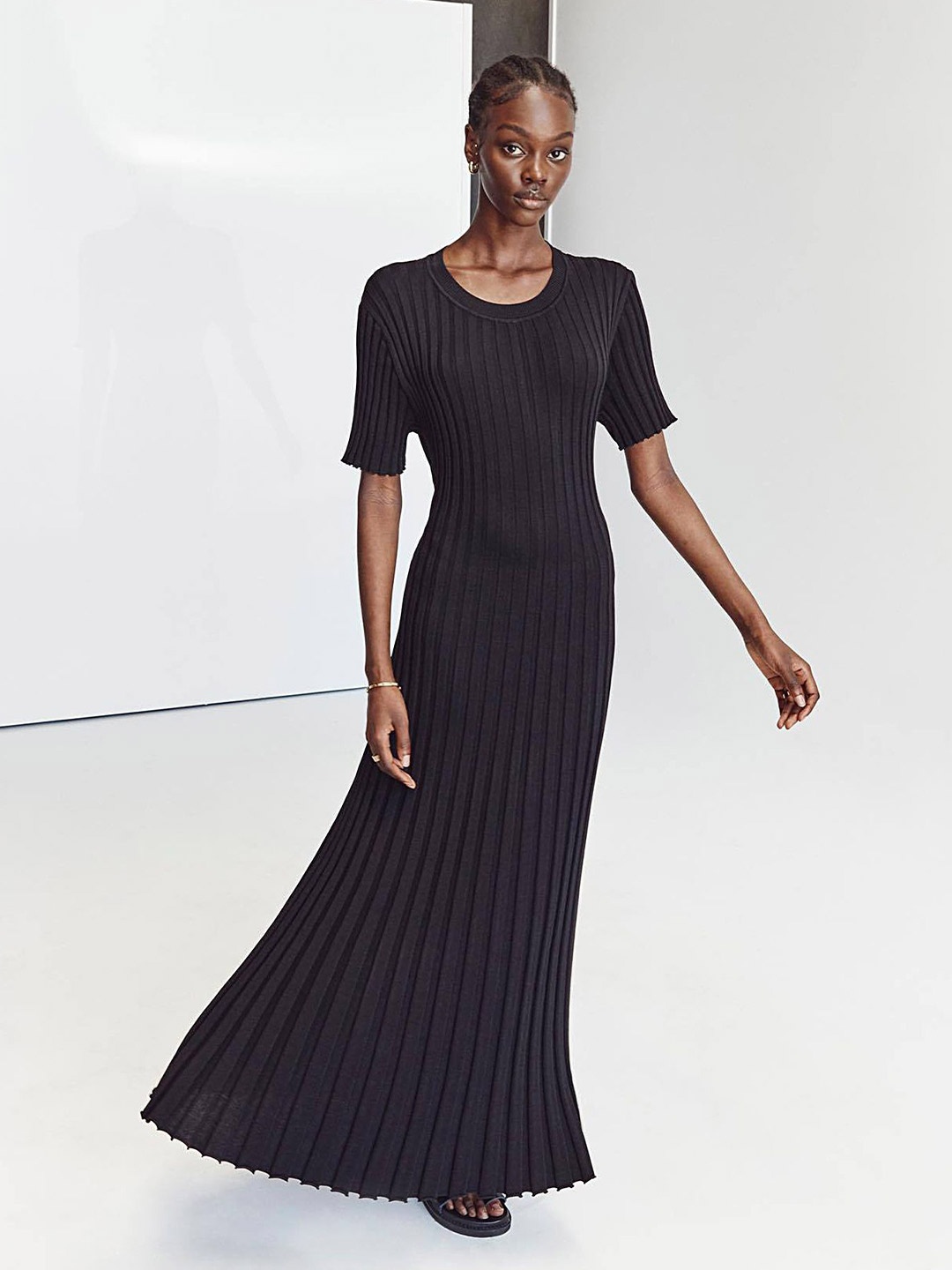 

LULU & SKY Striped Round Neck Maxi Dress, Black