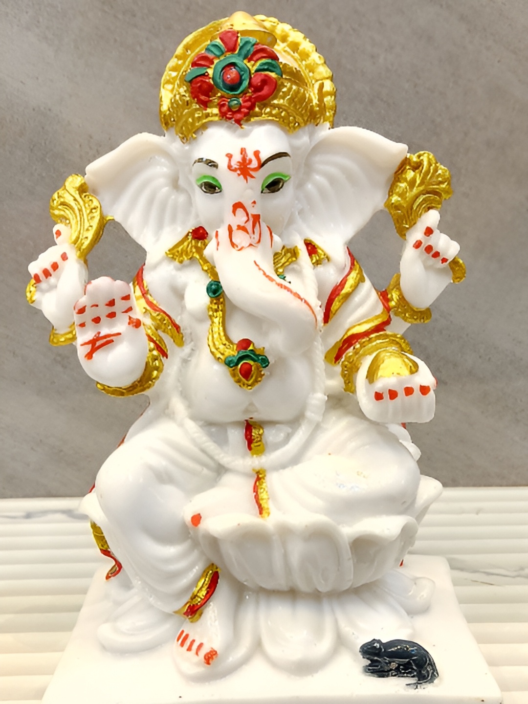 

SANKALAN CREATIONS White Figurine Showpiece
