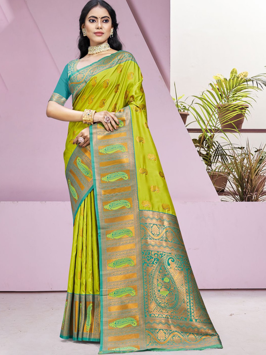 

SANGAM PRINTS Woven Design Silk Blend Designer Tussar Saree, Sea green