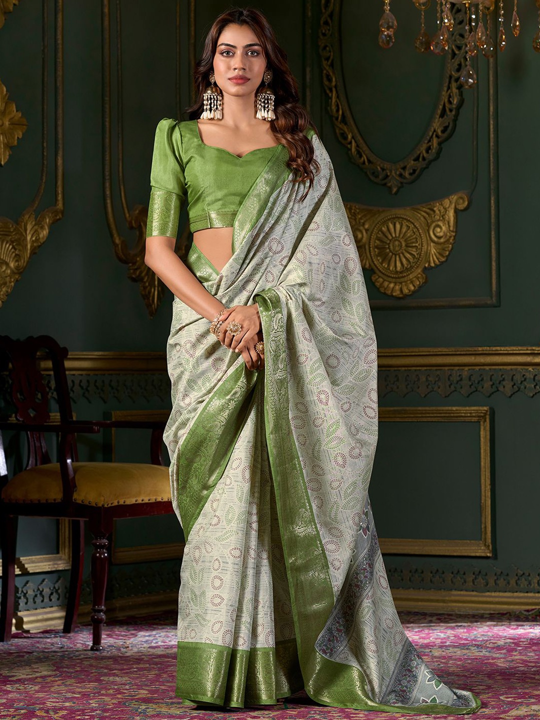 

Satrani Woven Design Zari Pure Silk Banarasi Saree, Green