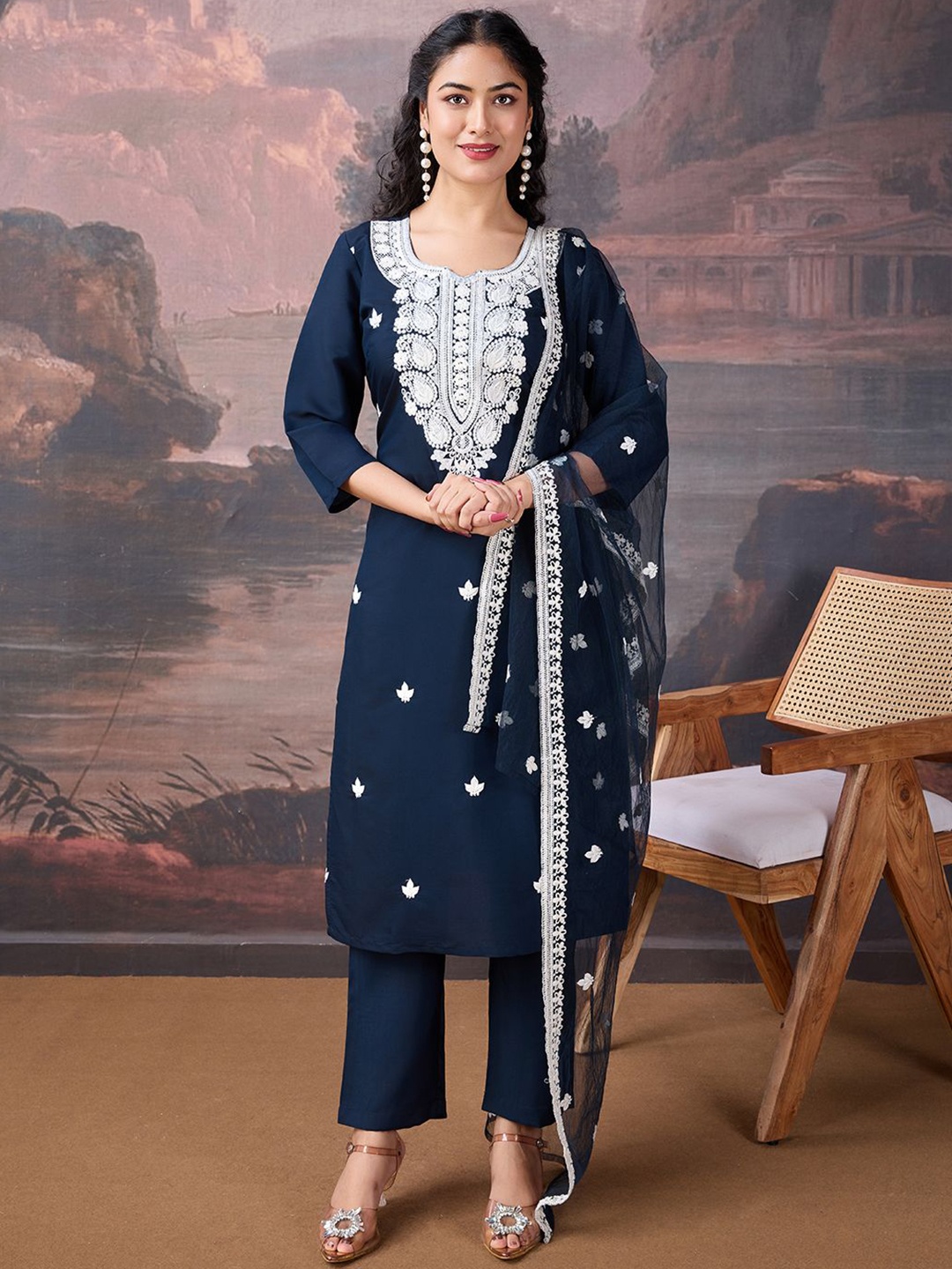 

House of Pataudi Embroidered Kurta & Trouser With Dupatta, Navy blue