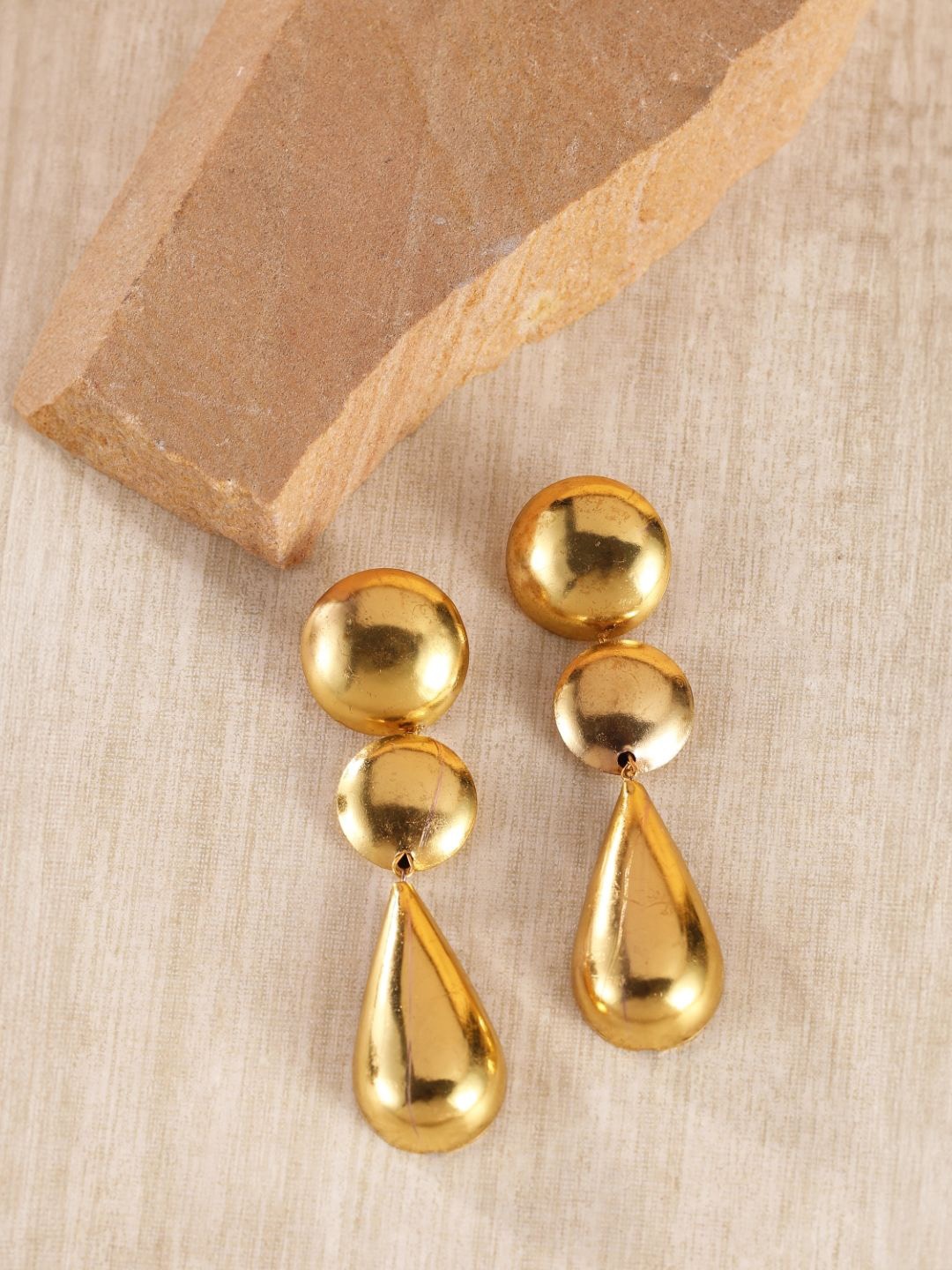 

KPOP Contemporary Drop Earrings, Gold