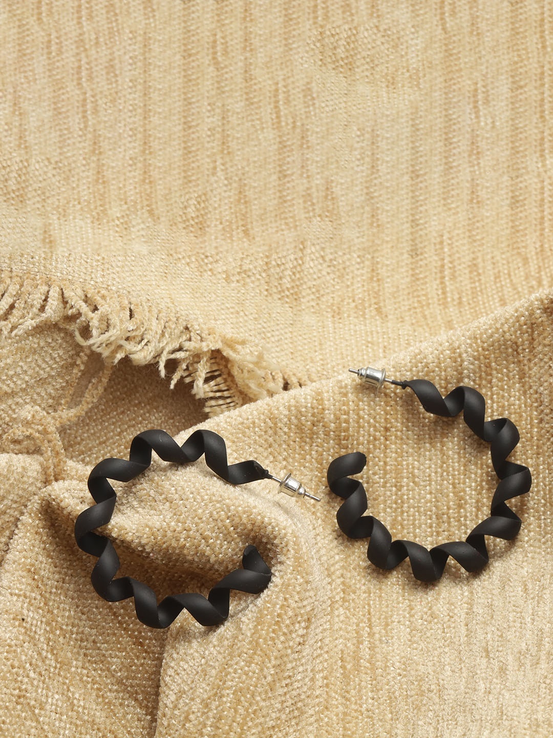 

Maansh Contemporary Hoop Earrings, Black