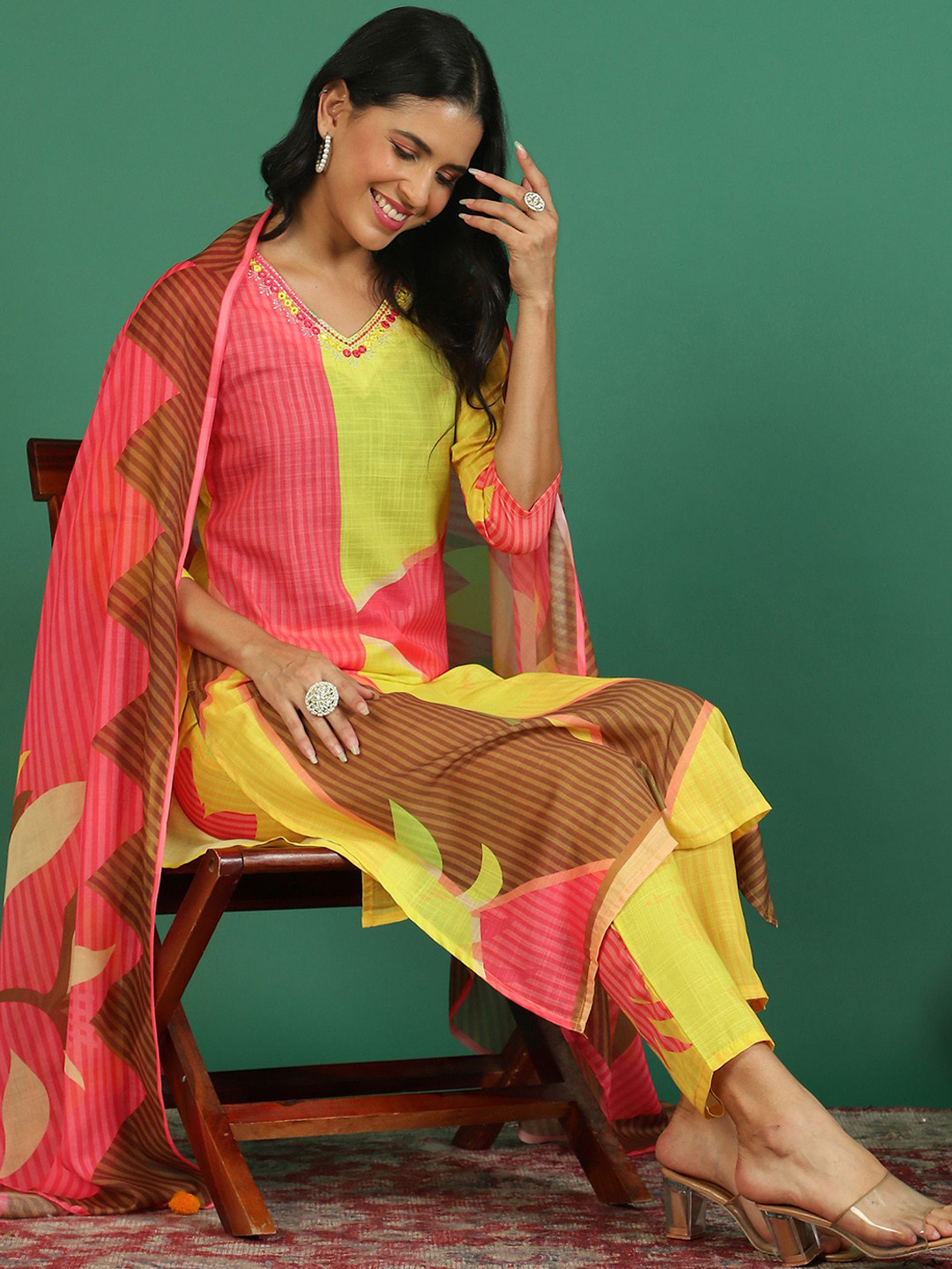 

Sangria Printed V- Neck Kurta & Trousers With Dupatta, Yellow