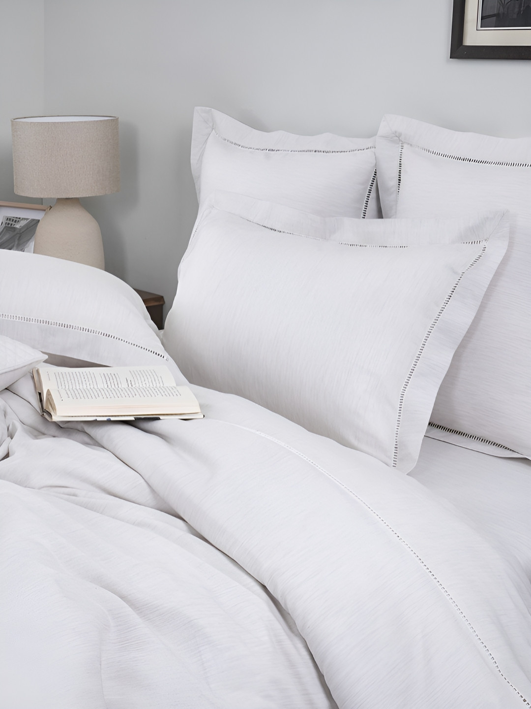 

MASPAR White Single Duvet Cover With Pillow Case