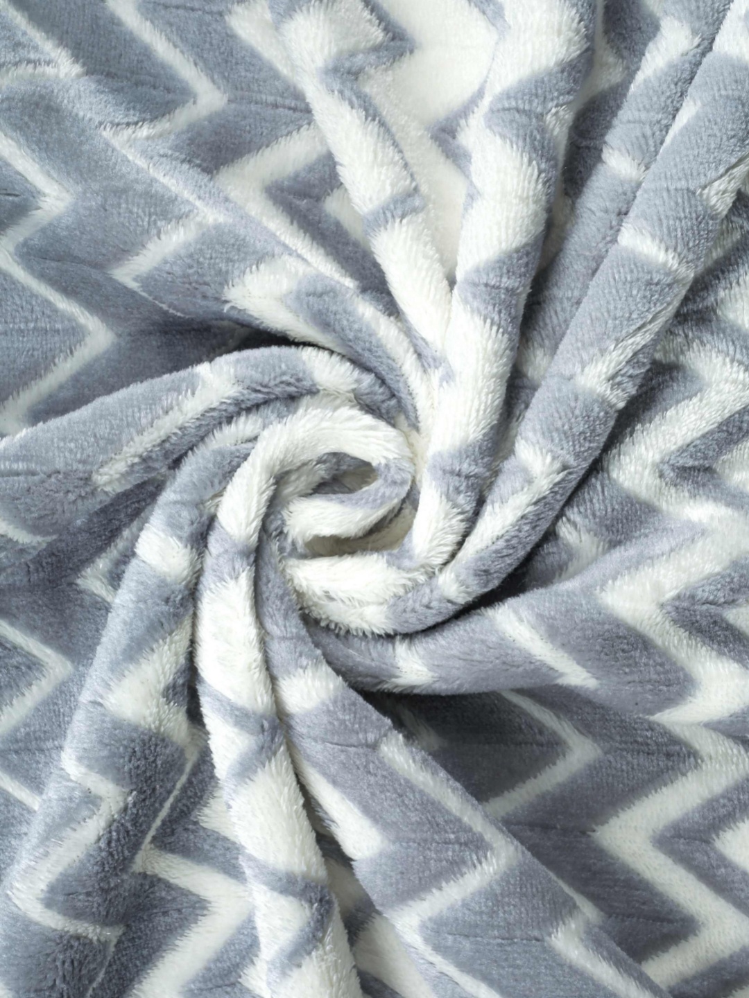 

bsb home Grey & Cream-Coloured Heavy Winter 500 GSM Single Bed Blanket