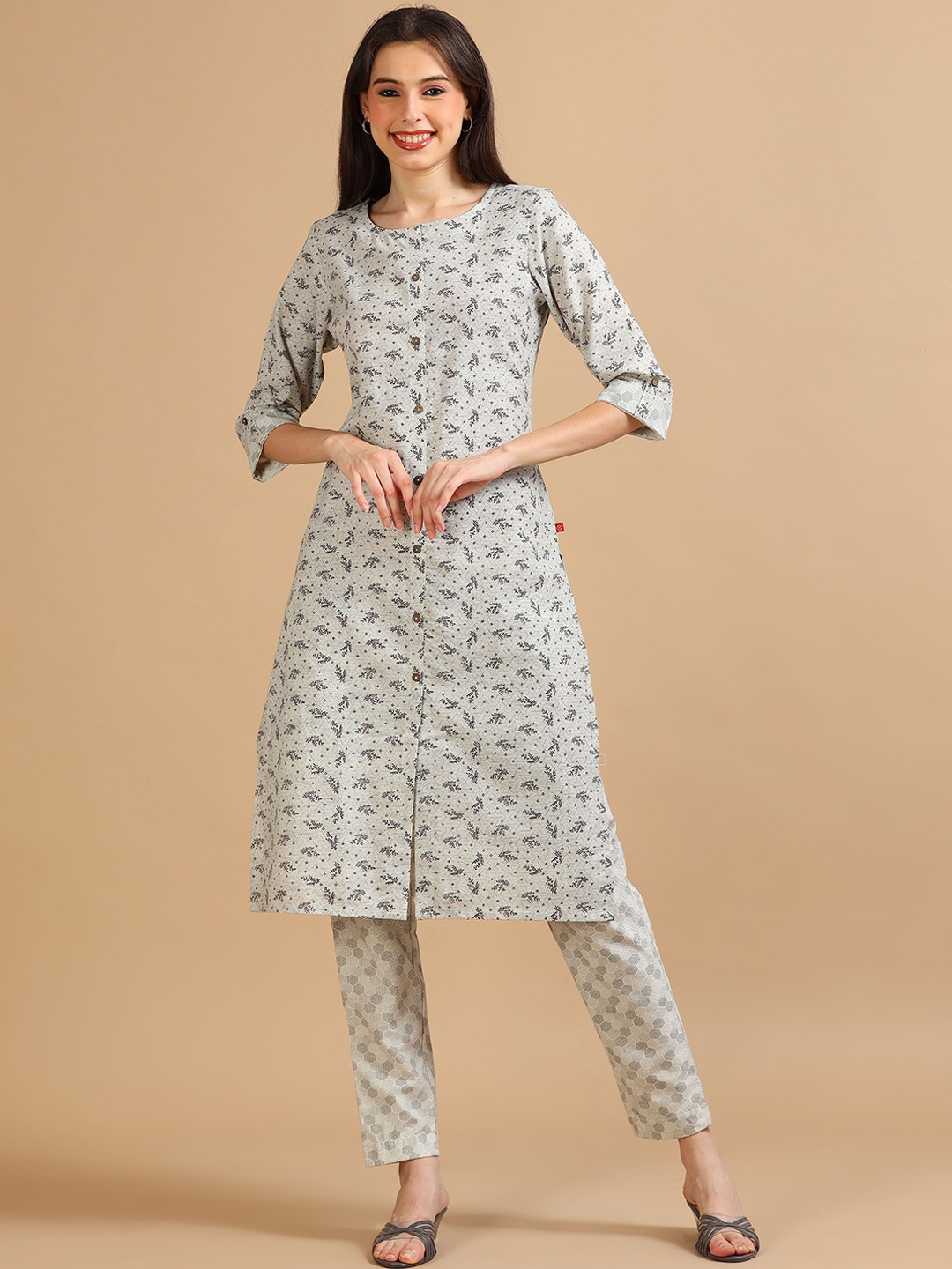

Marcia Women Ethnic Motifs Printed Regular Pure Cotton Kurta with Trousers, Grey