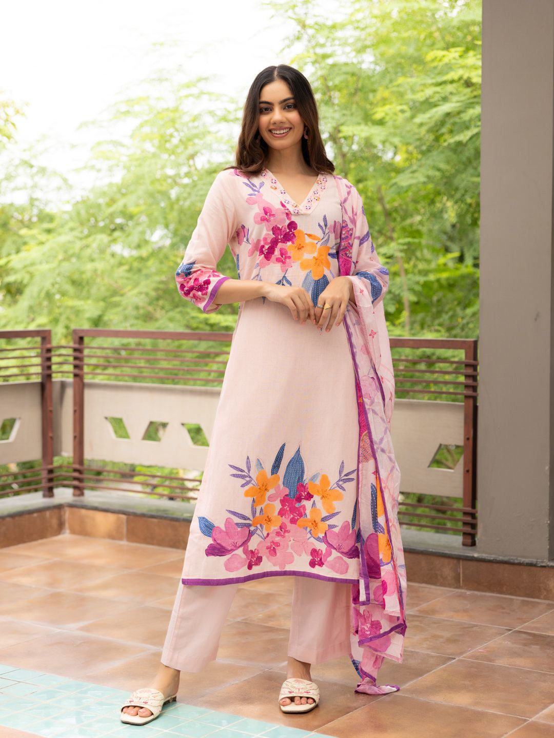 

Ambraee Floral Printed Beads and Stones Kurta With Trousers & Dupatta, Pink