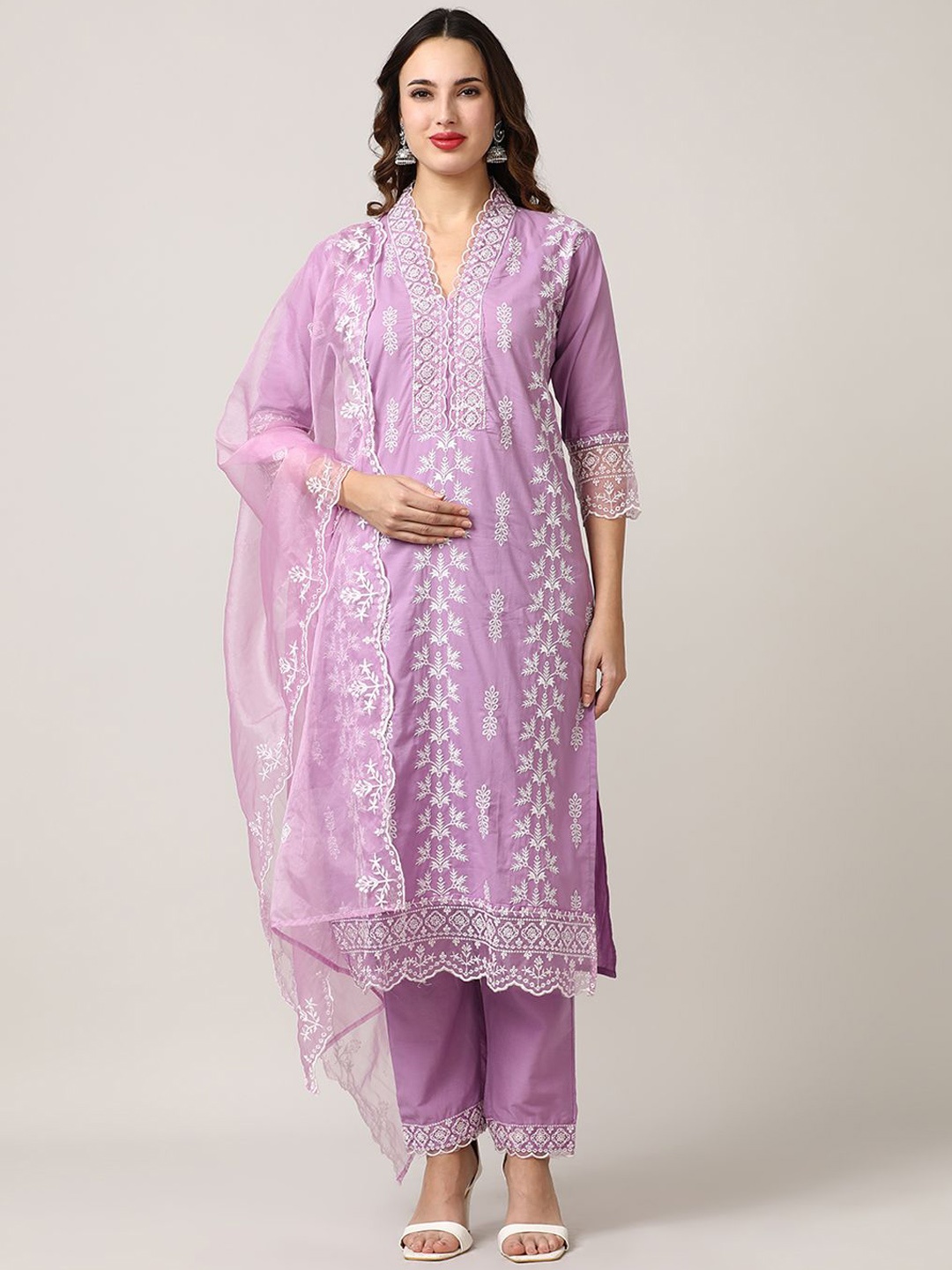 

Jaipur Kurti Women Floral Embroidered Regular Thread Work Pure Cotton Kurta with Trousers & With Dupatta, Purple