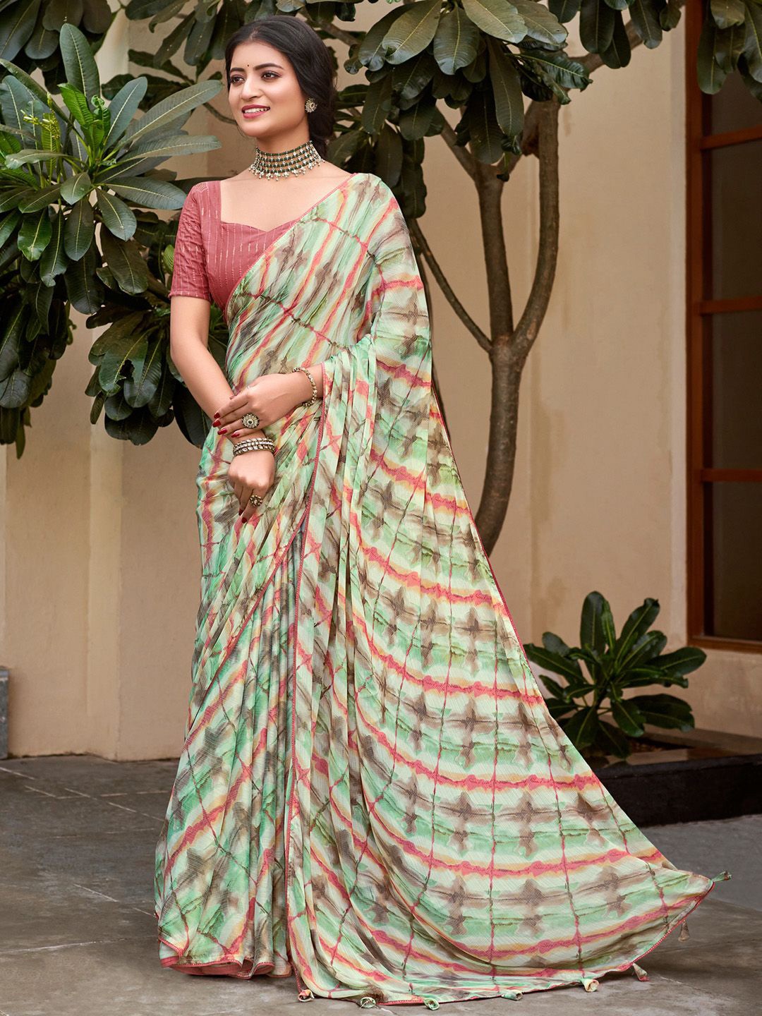 

Saree mall Beads and Stones Poly Chiffon Bagru Sarees, Green