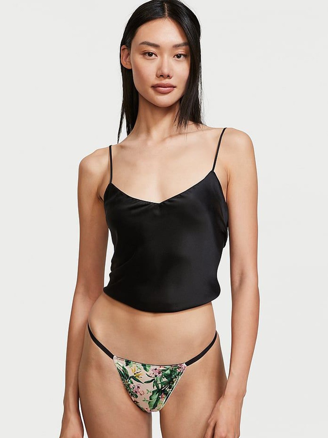 

Victoria's Secret Very Sexy Floral Printed V-Hardware V-String Bikini Briefs 111933305JQ6, Green