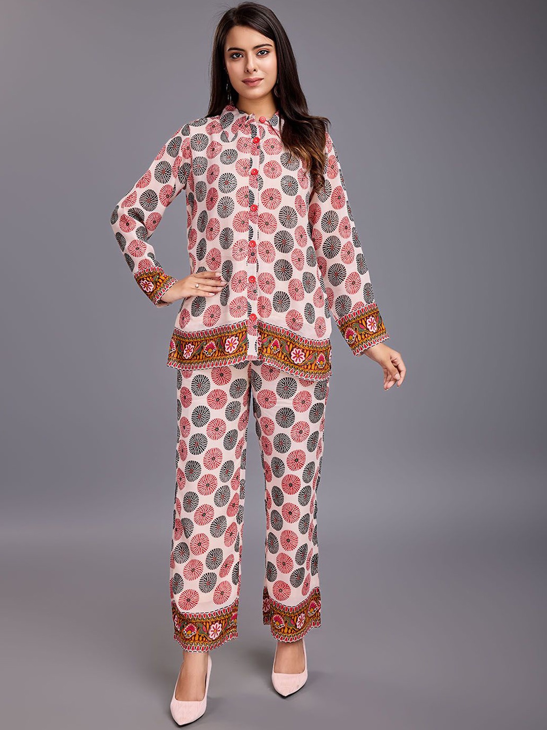

Komarri U Printed Long Sleeves Shirt With Trousers, Pink