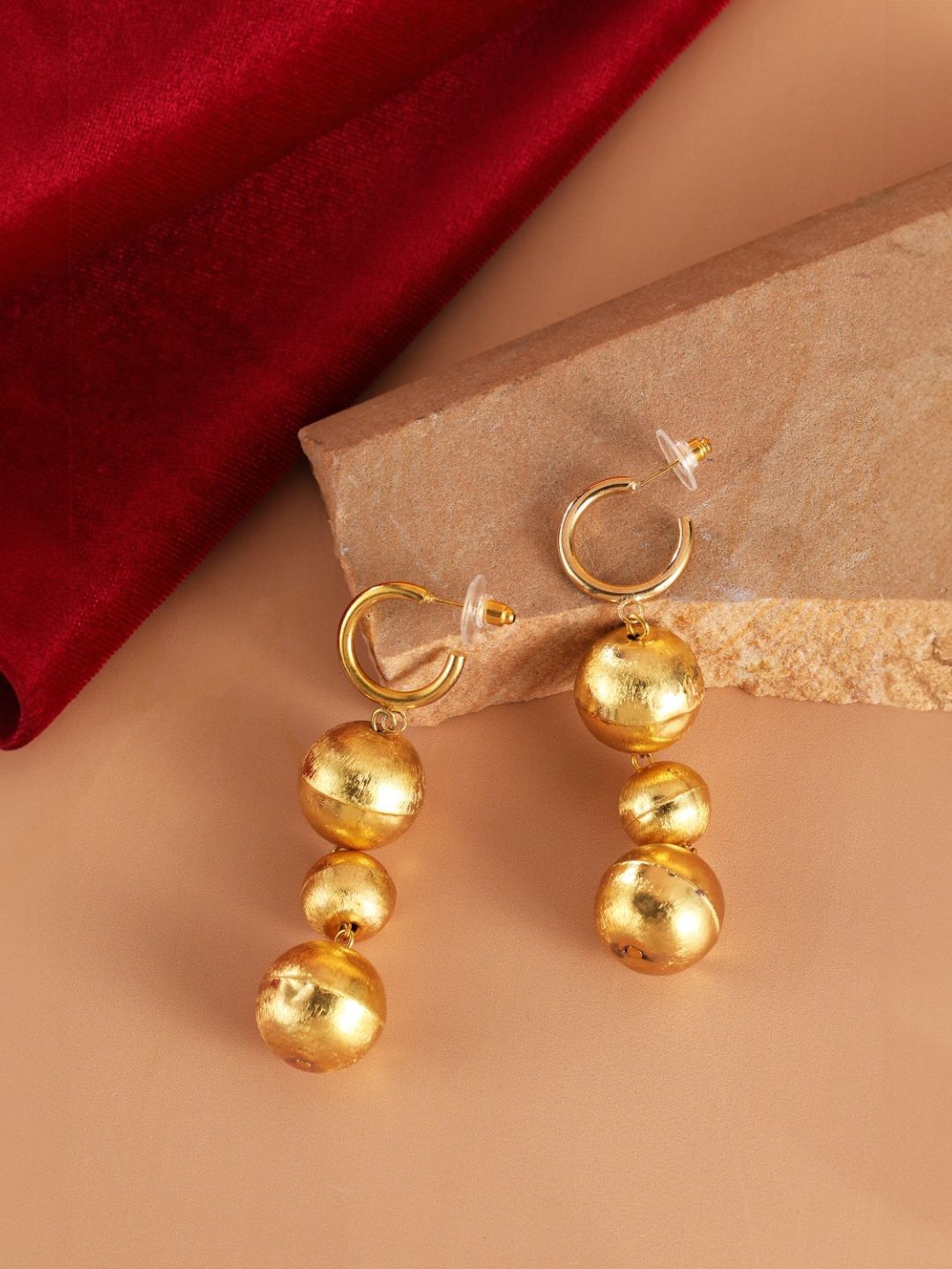 

KPOP Contemporary Drop Earrings, Gold