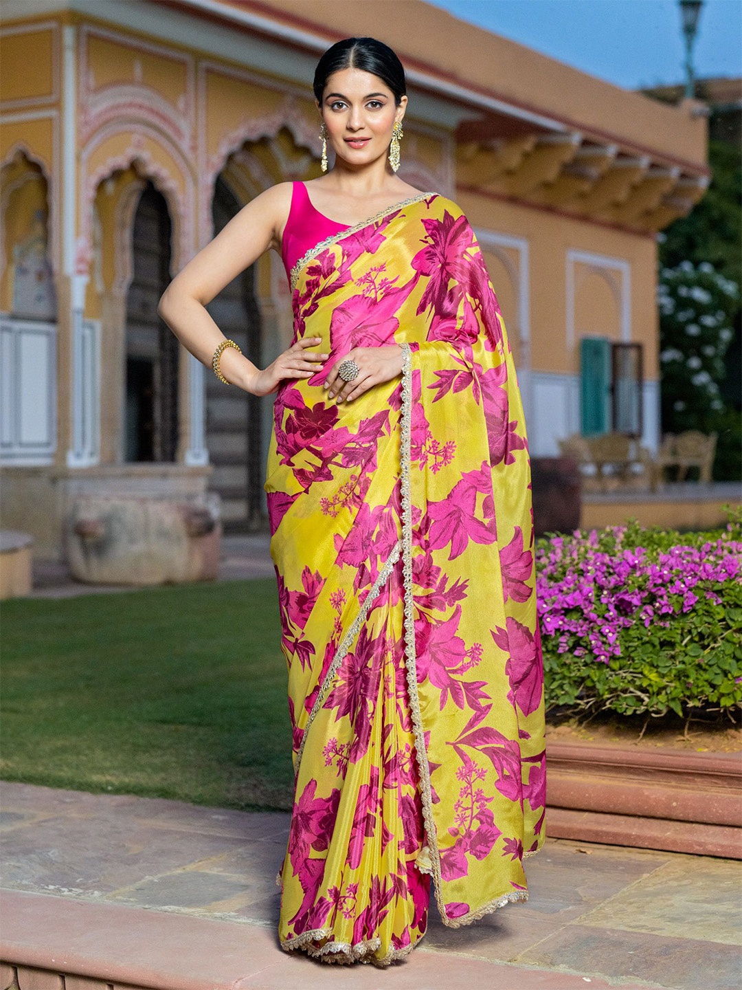 

KASYA Floral Saree, Yellow