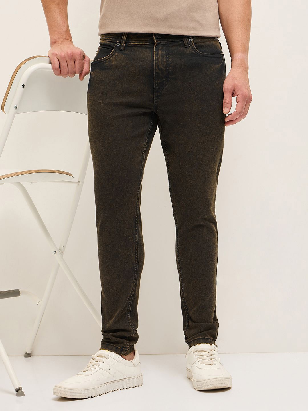 

THE BEAR HOUSE Men Mid-Rise Skinny Fit Stretchable Jeans, Olive
