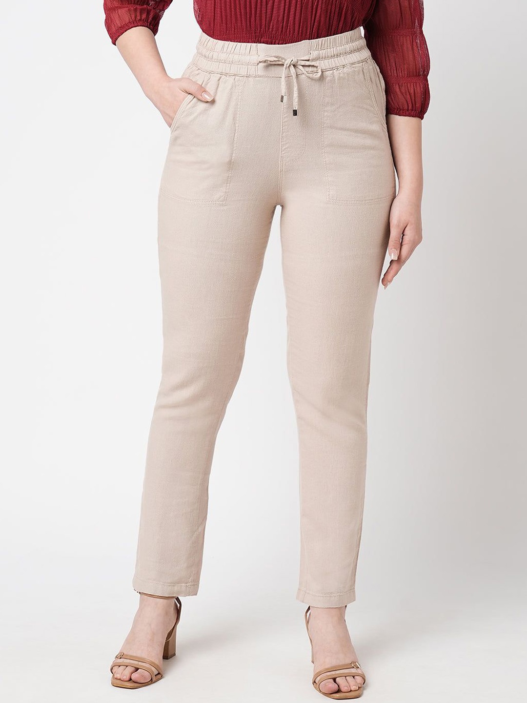 

Kraus Jeans Women Loose Fit High-Rise Trousers, Beige