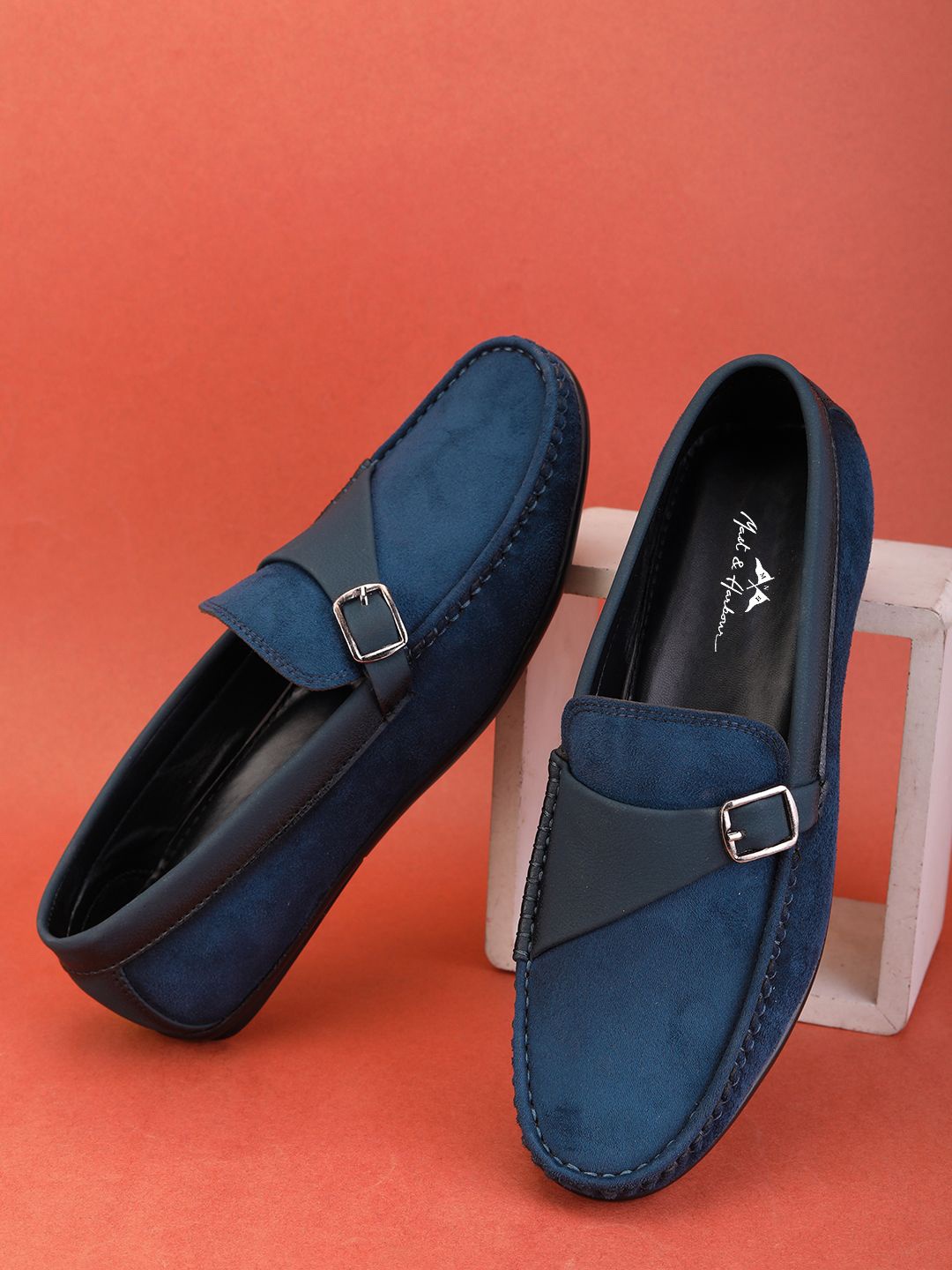 

Mast & Harbour Men Suede Loafers, Blue