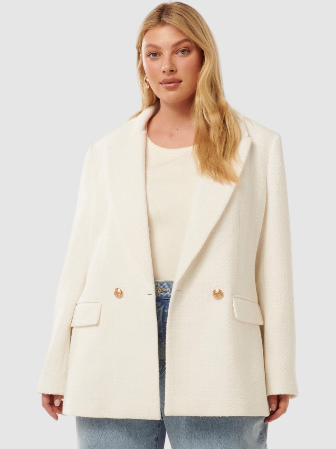 

Forever New Women Notched Lapel Single-Breasted Blazer, Cream