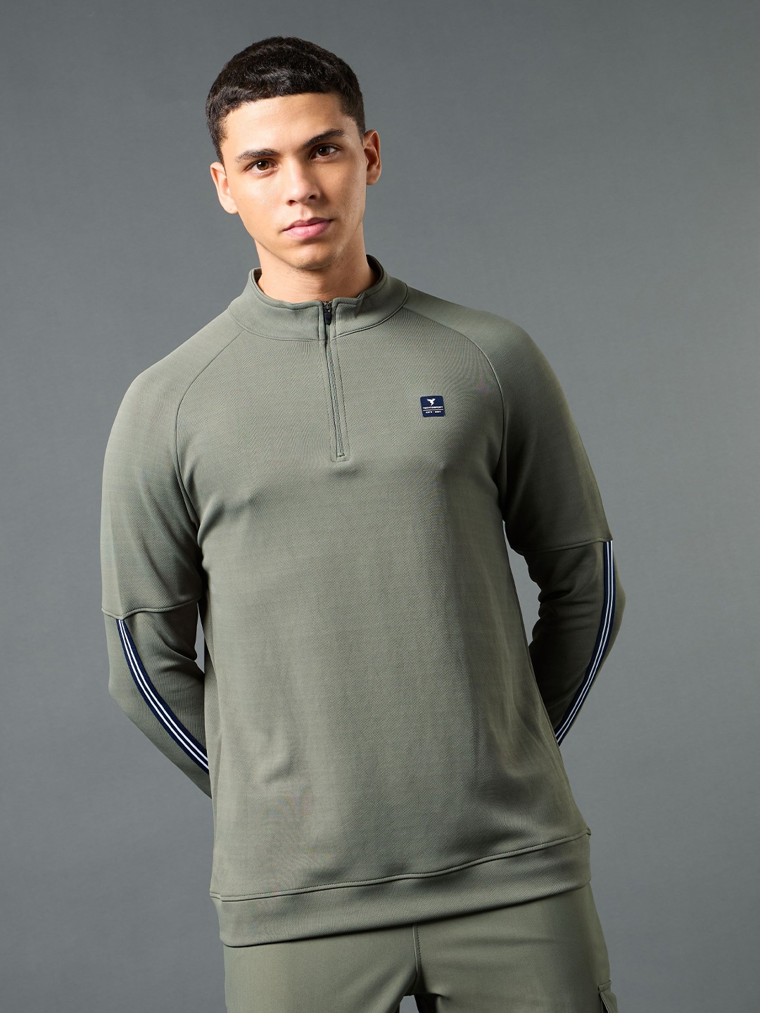 

Technosport Men Sweatshirt, Olive