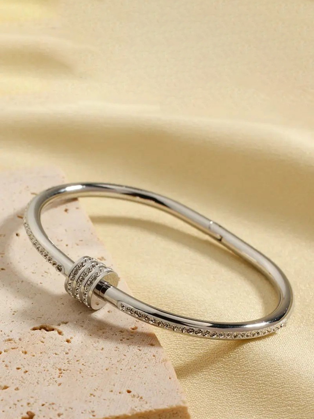 

MEENAZ Women American Diamond Antique Silver-Plated Bangle-Style Bracelet