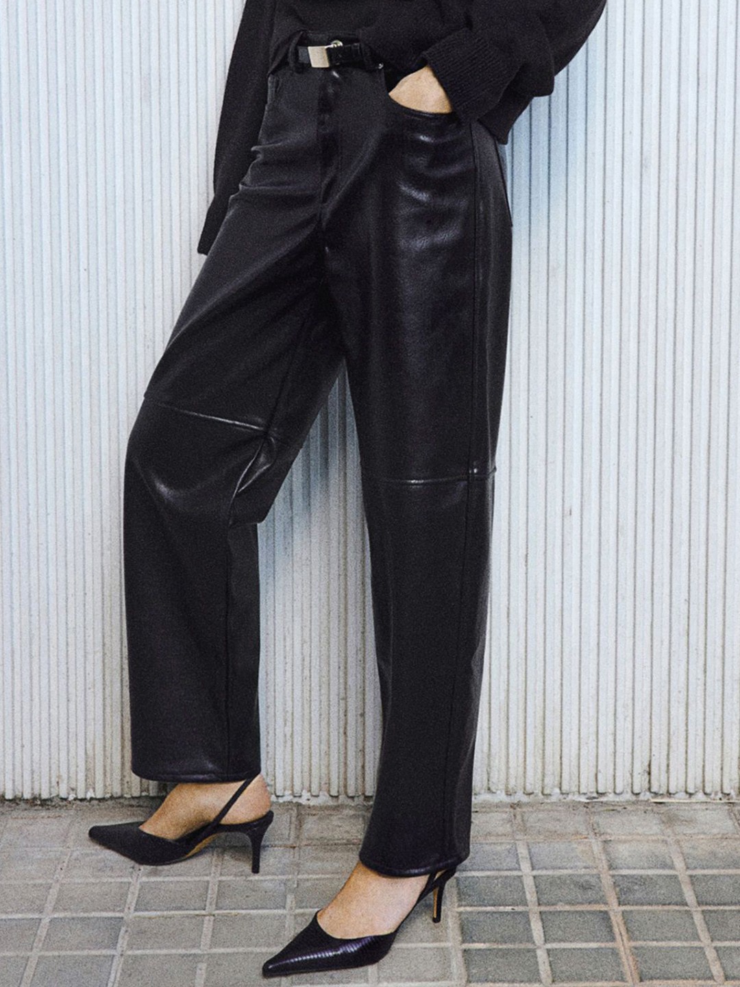 

H&M Coated Trousers, Brown