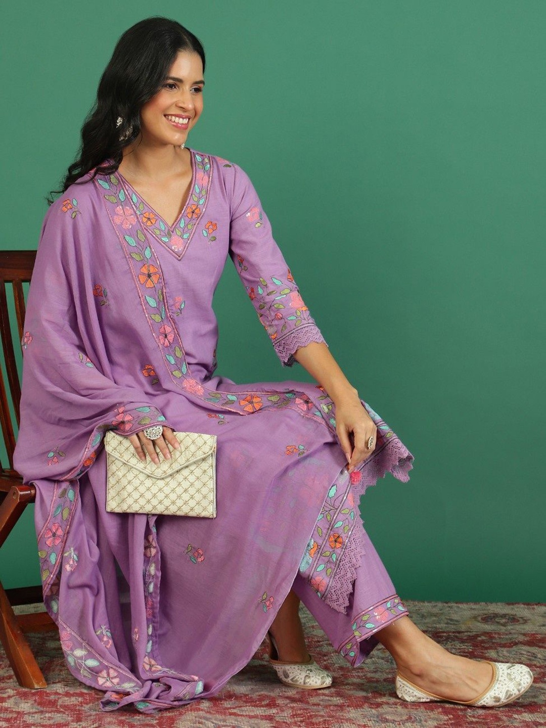 

Sangria Embroidered V- Neck Kurta & Trousers With Dupatta, Lavender