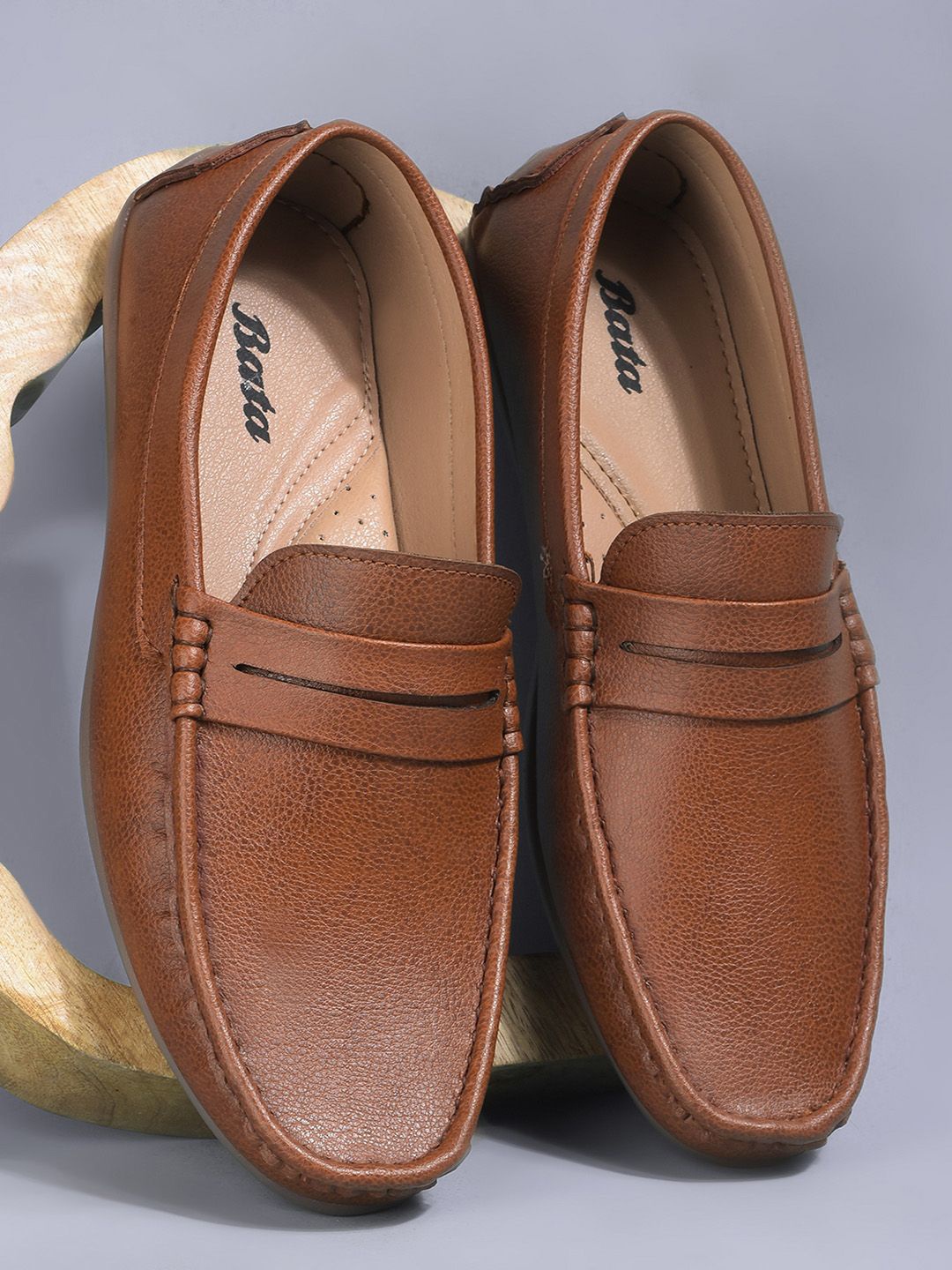 

Bata Men Leather Formal Loafers, Tan