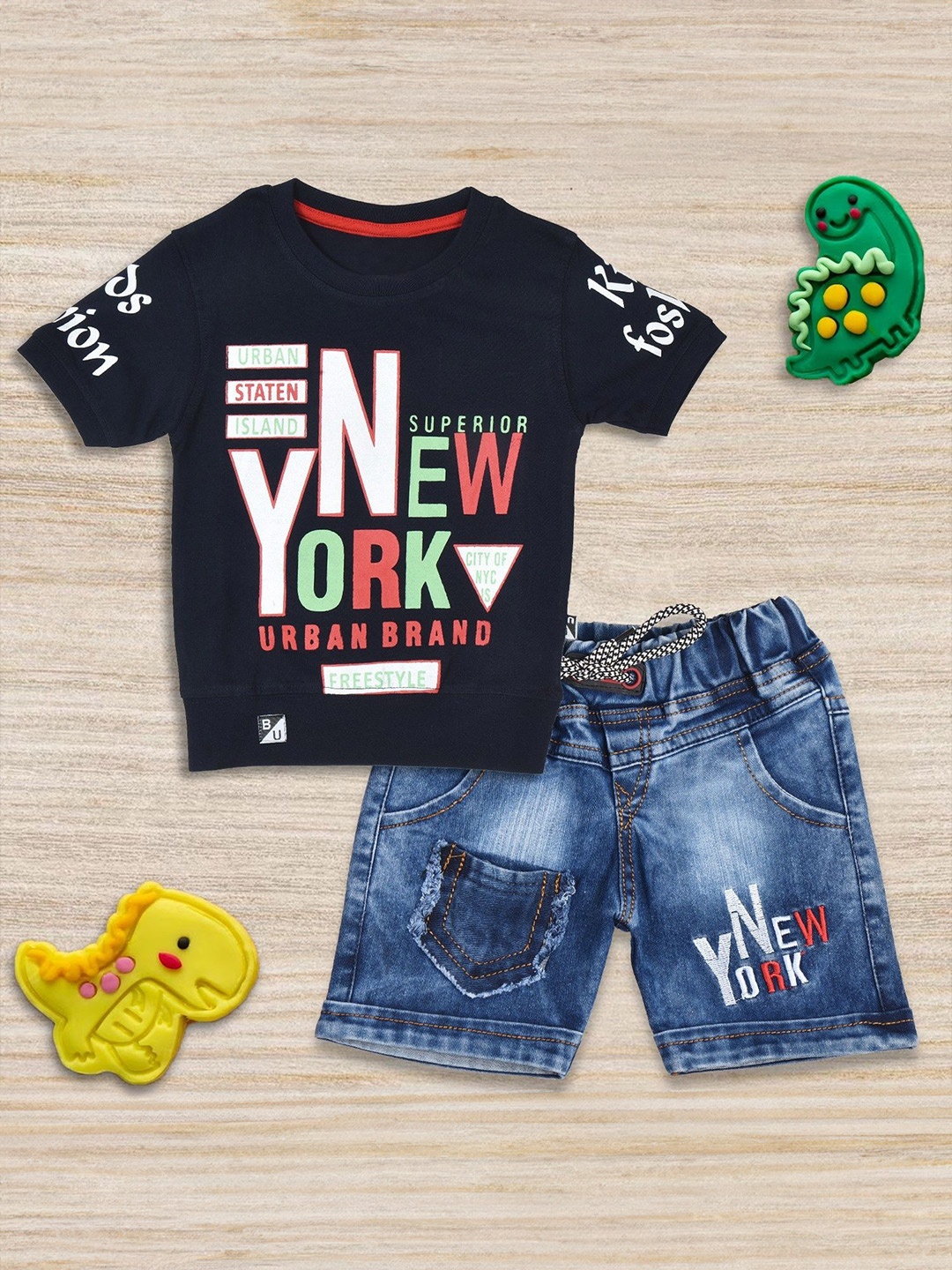 

BAESD Boys Printed T-shirt with Shorts, Navy blue