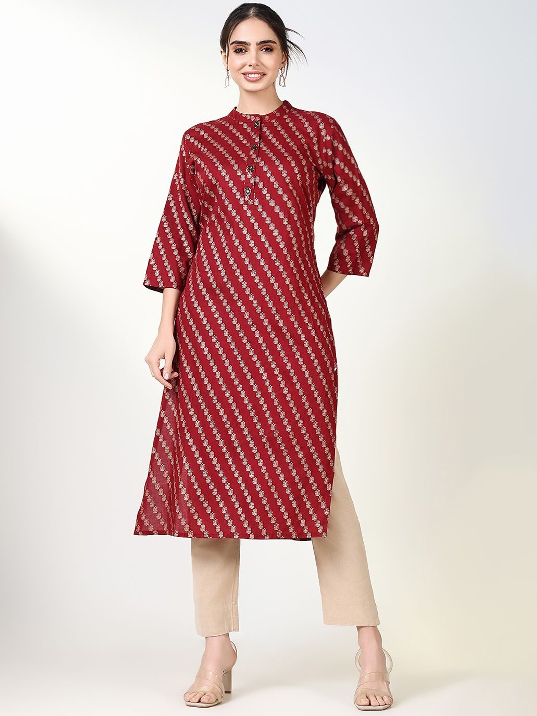 

SHOWOFF Women Ethnic Motifs Printed Kurta, Maroon