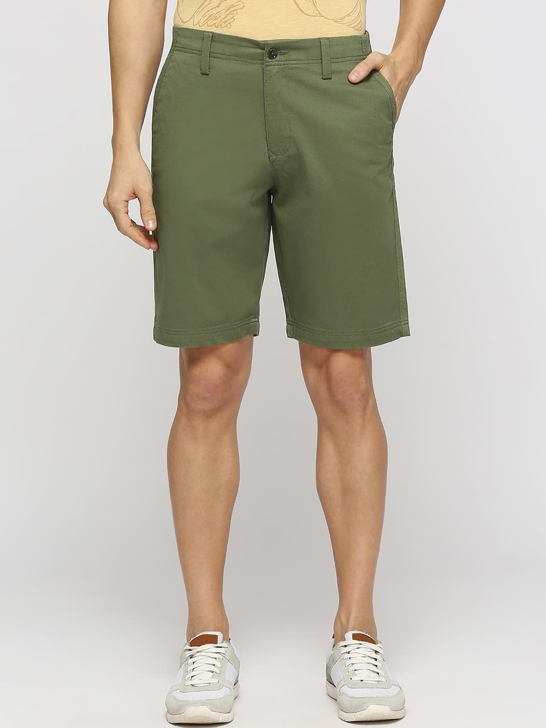 

Basics Men Shorts, Green